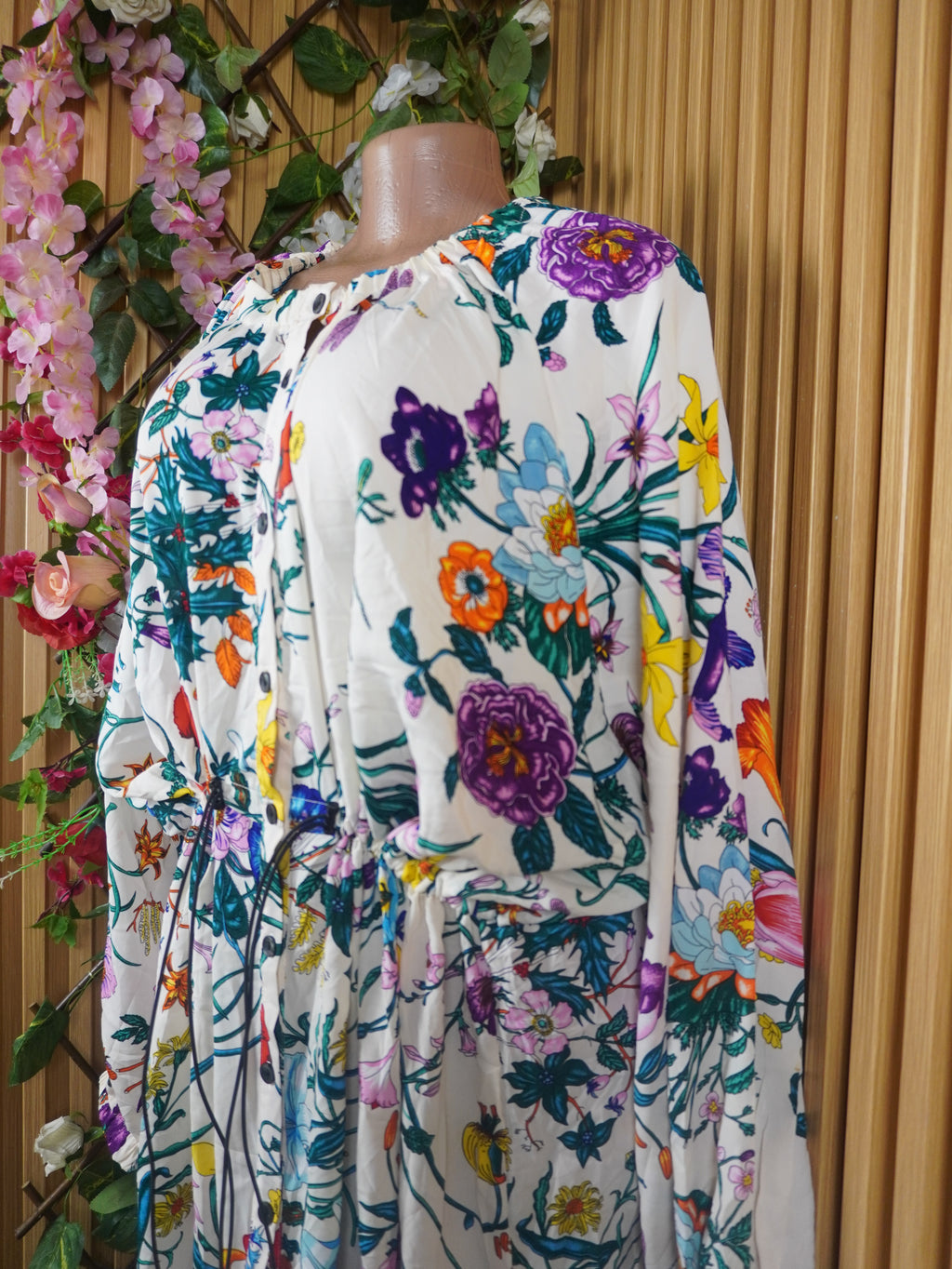 Robe évasée mi-longue manches longues décolletée-L
