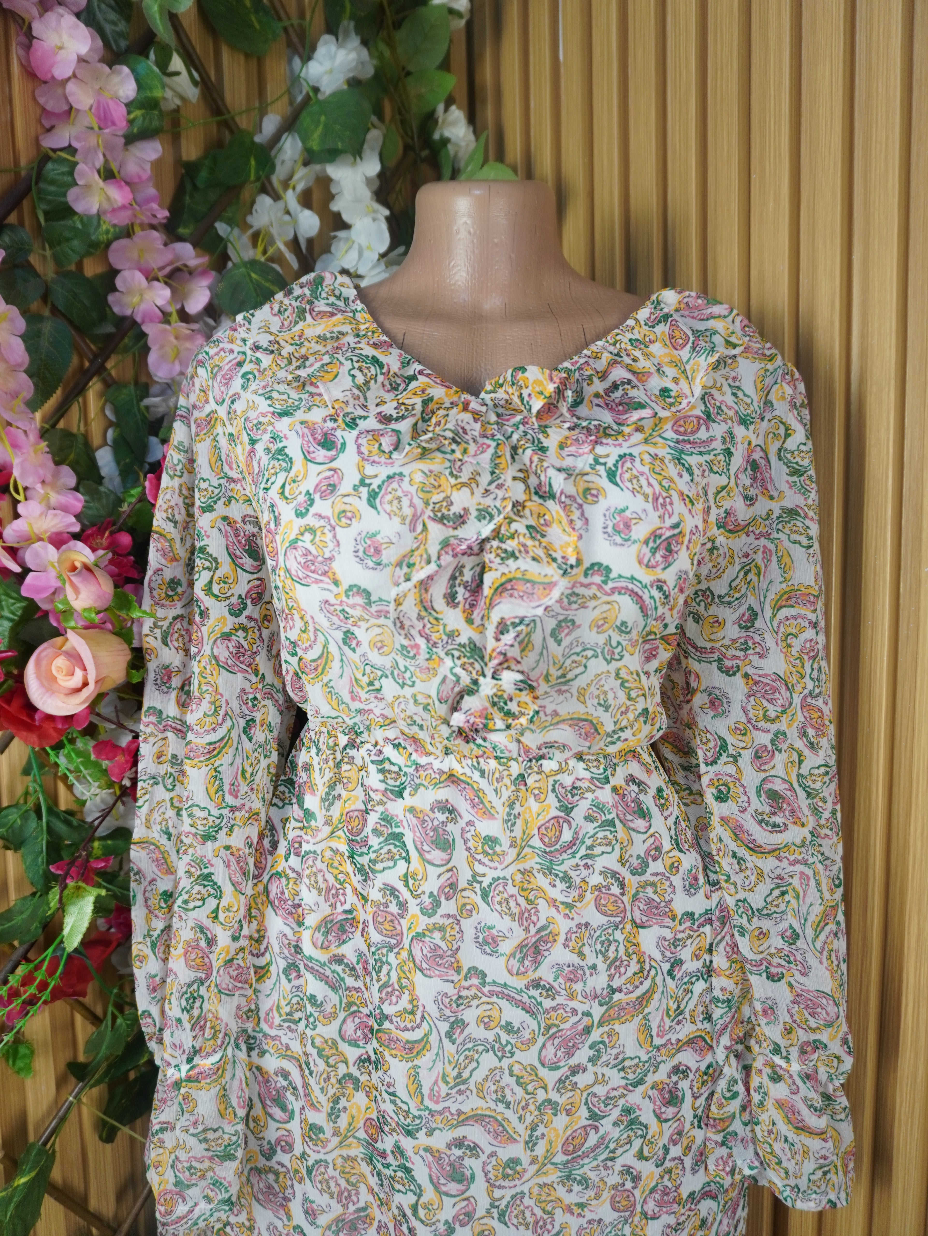 Robe évasée longue manches longues imprimée fleurie-L