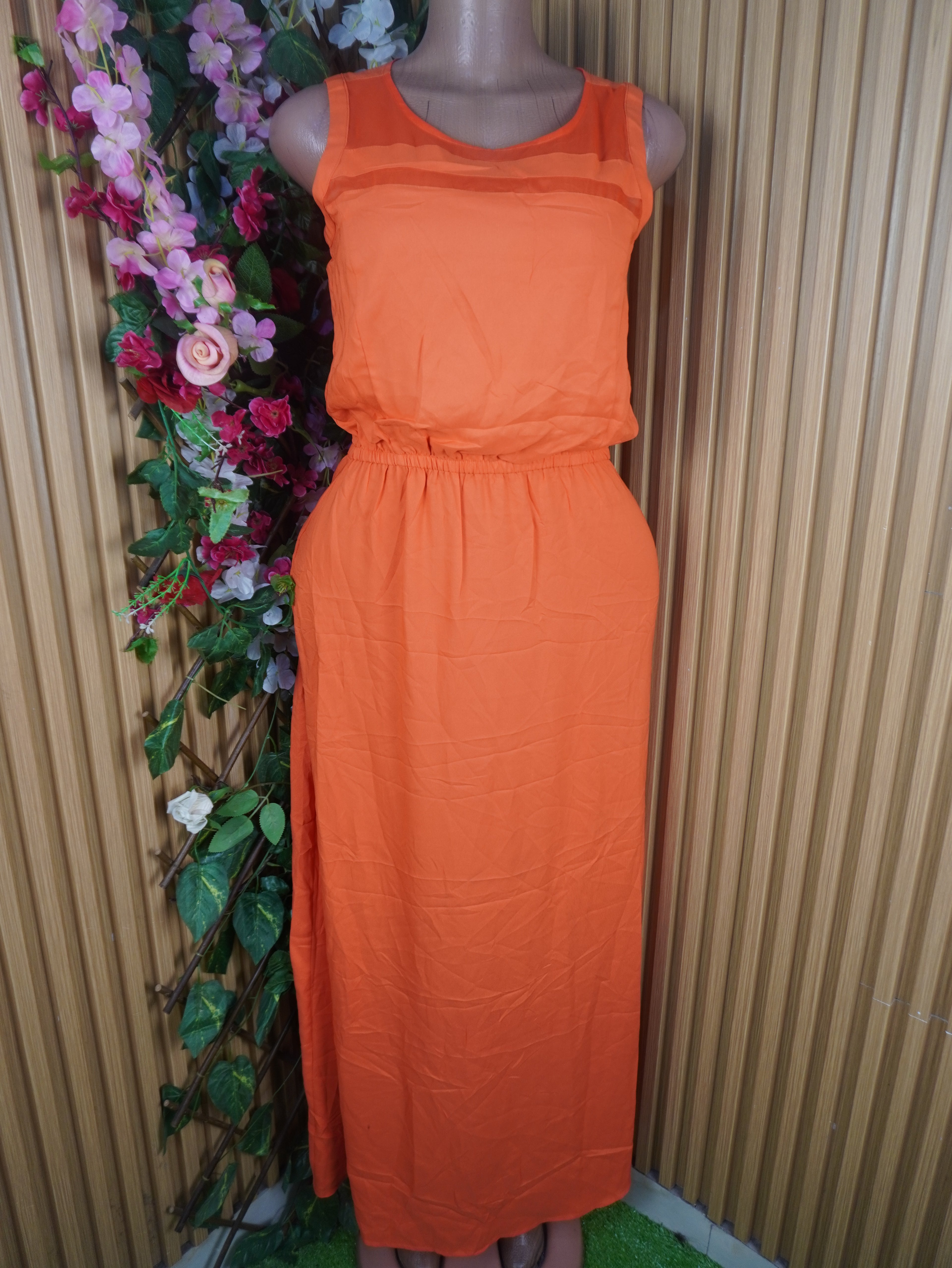Robe singlet évasée longue sans manches-S