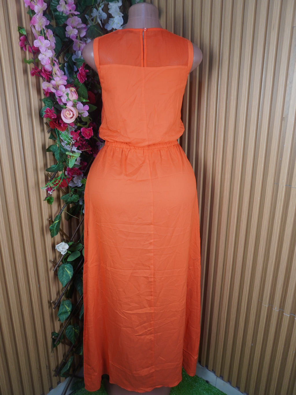 Robe singlet évasée longue sans manches-S