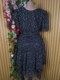 Robe évasée manches courtes décolletée-L
