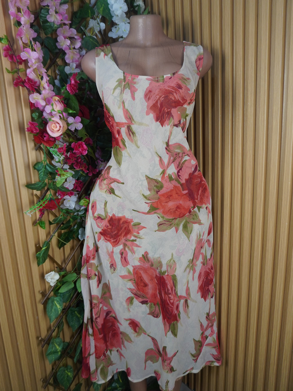 Robe elegante sans manches imprimée fleurie-L