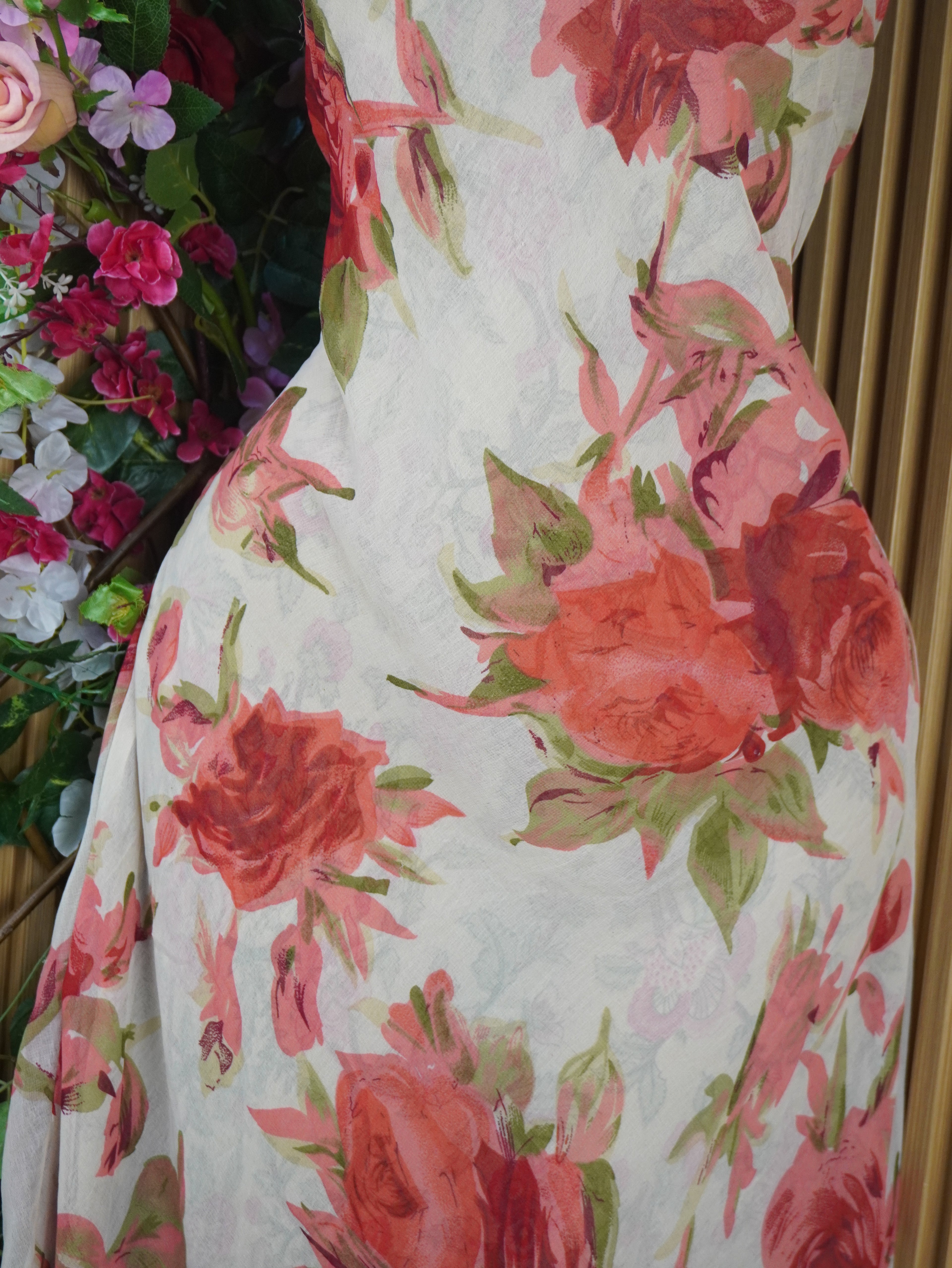 Robe elegante sans manches imprimée fleurie-L
