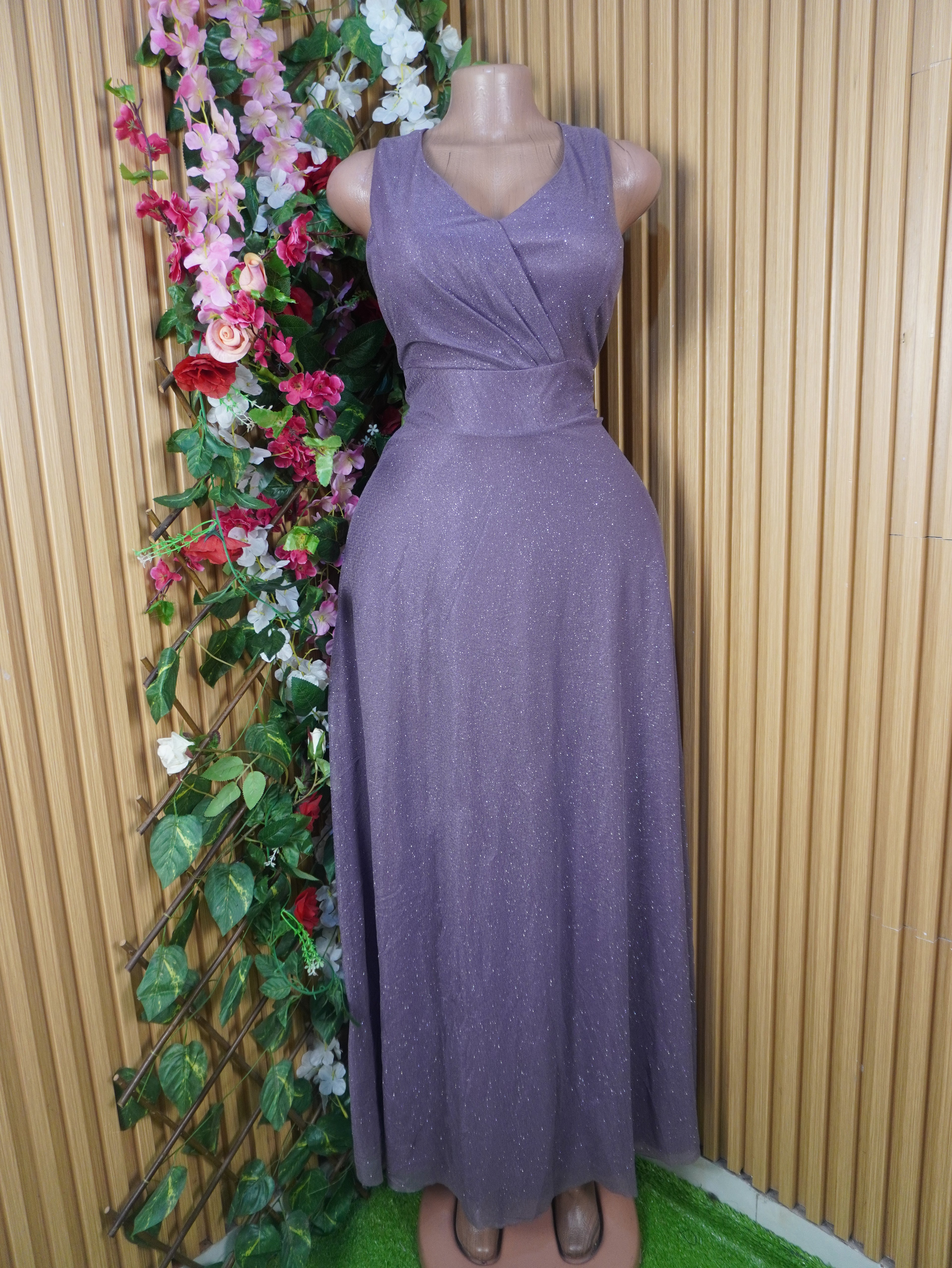 Robe évasée longue sans manches décolletée-L