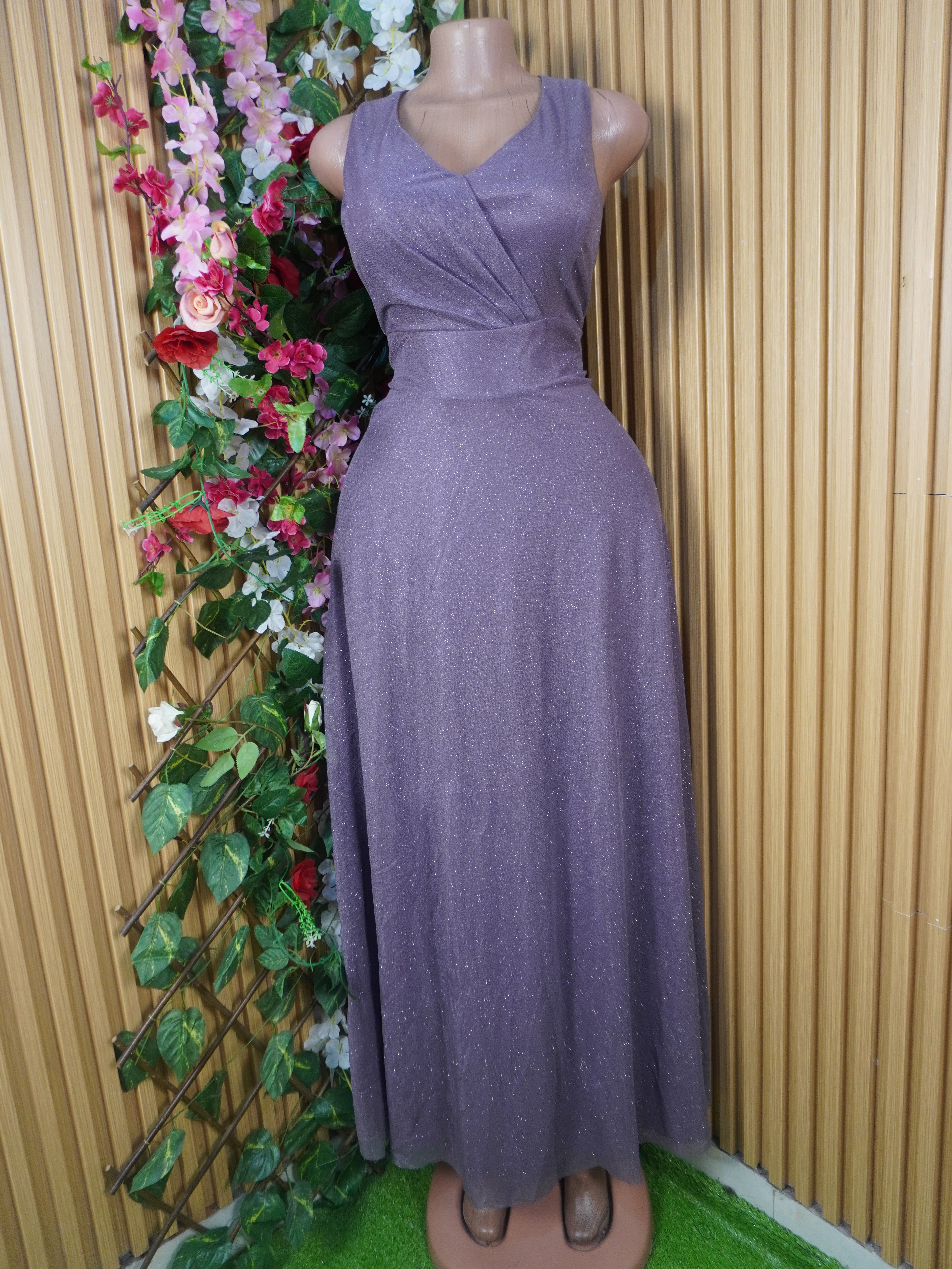 Robe évasée longue sans manches décolletée-L
