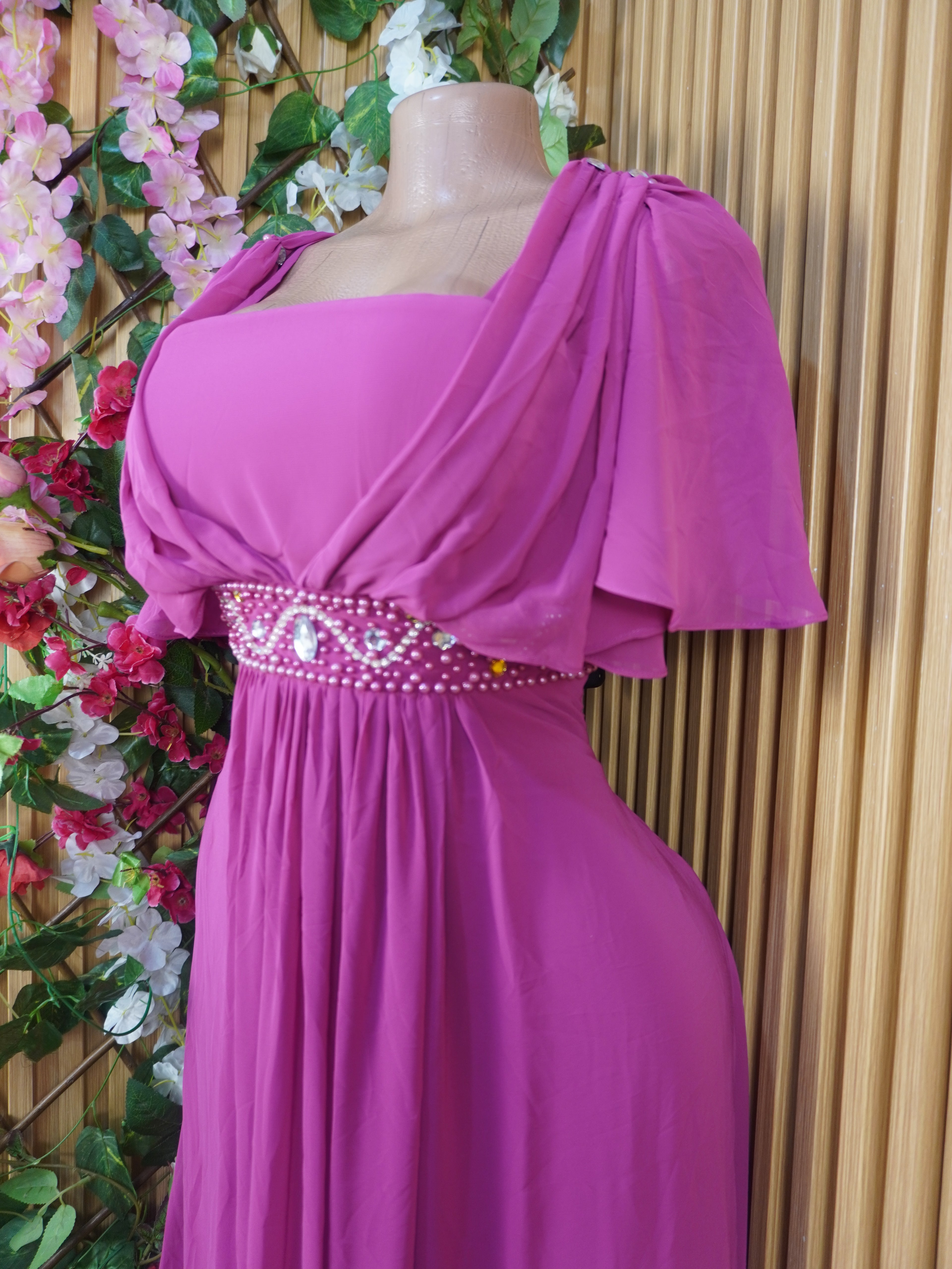 Robe soirée évasée longue manches courtes col carré -S