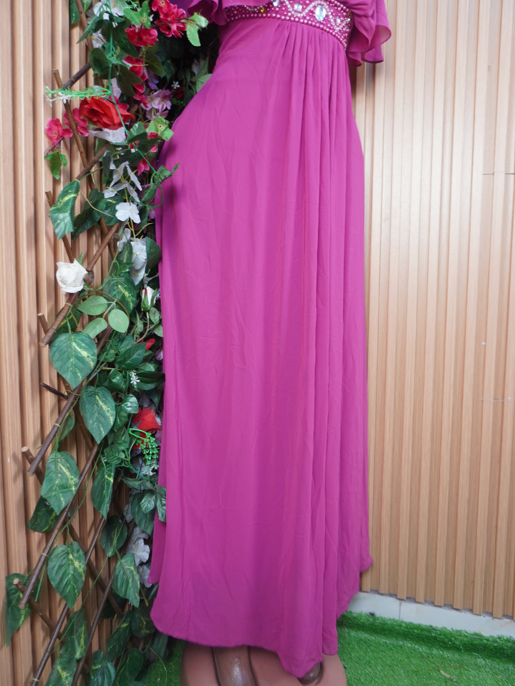 Robe soirée évasée longue manches courtes col carré -S