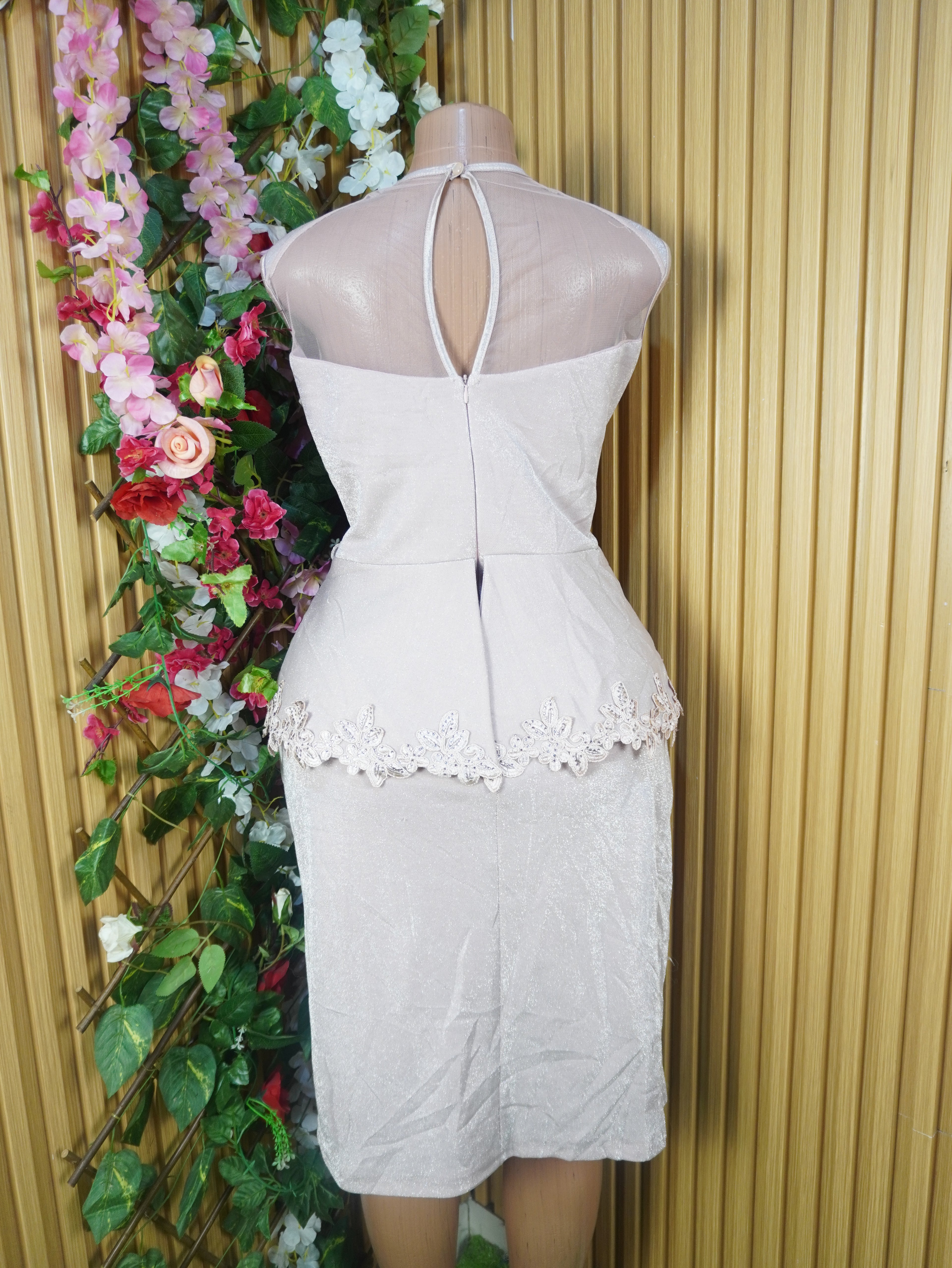 Robe droite sans manches dénudée dos-nu-XL