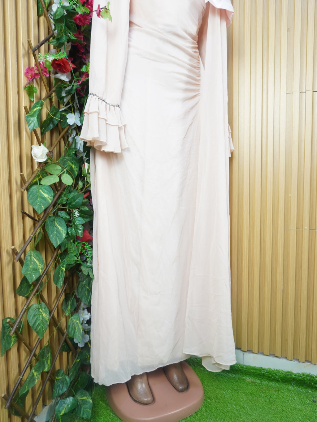 Robe elegante évaseé longue manches longues stylée-M