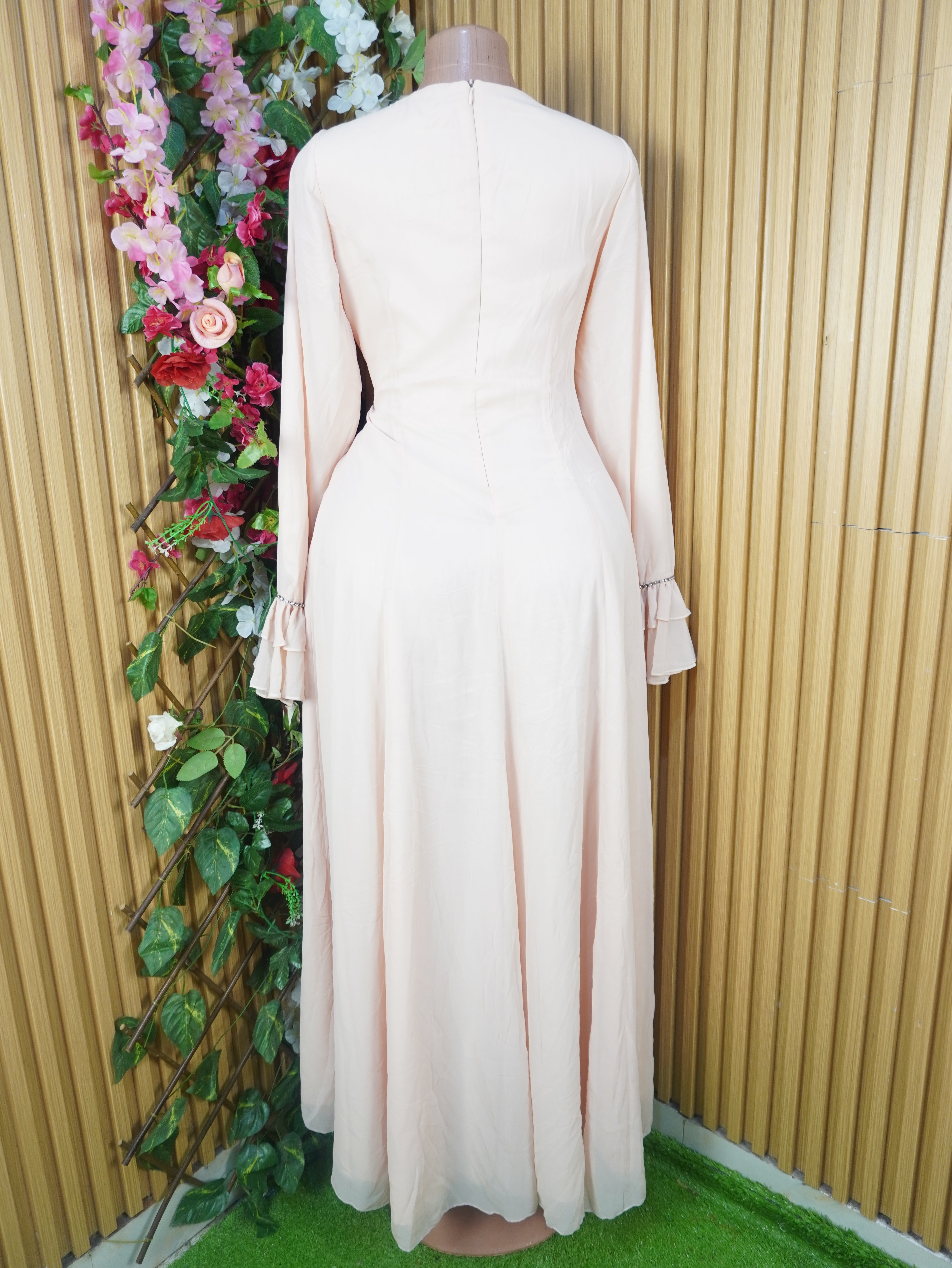 Robe elegante évaseé longue manches longues stylée-M