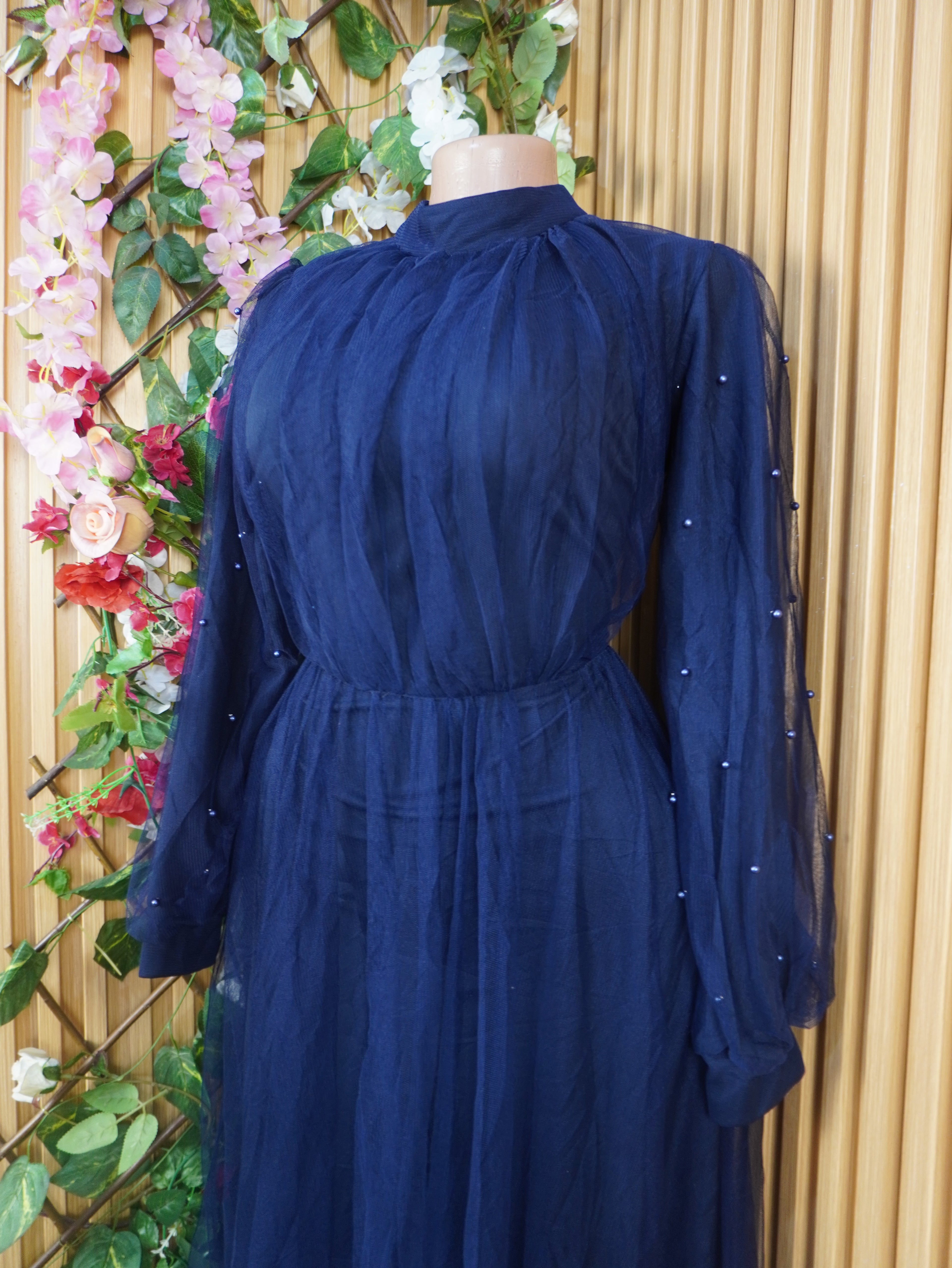 Robe soirée evasée longue manches longues col mao-M