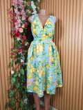 Robe  évasée sans manches imprimée fleurie ceintrée-L