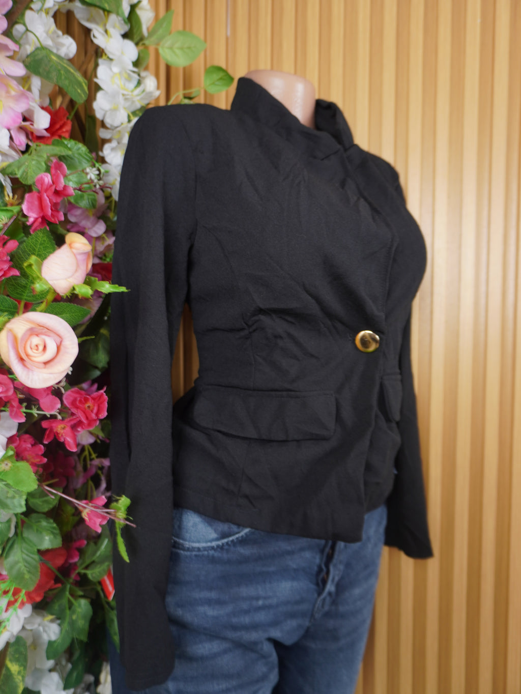 Veste blazer pour femme couleur noir one bouton-S