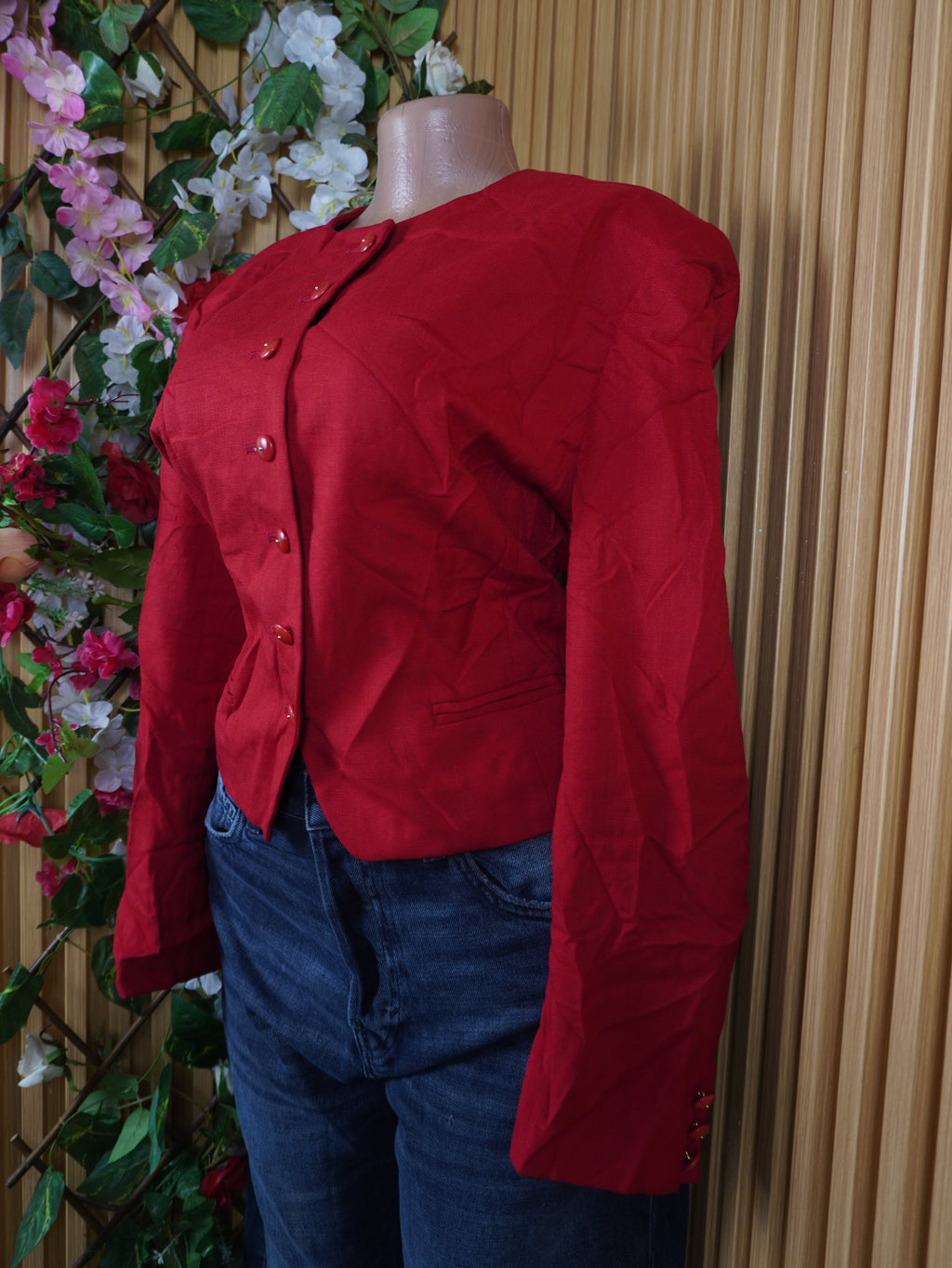 Veste blazer pour femme couleur rouge avec boutons-L