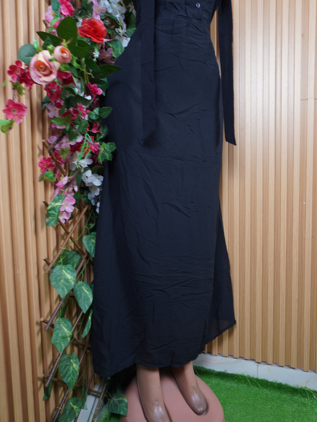 Robe évasée longue manches longues dénudée-M
