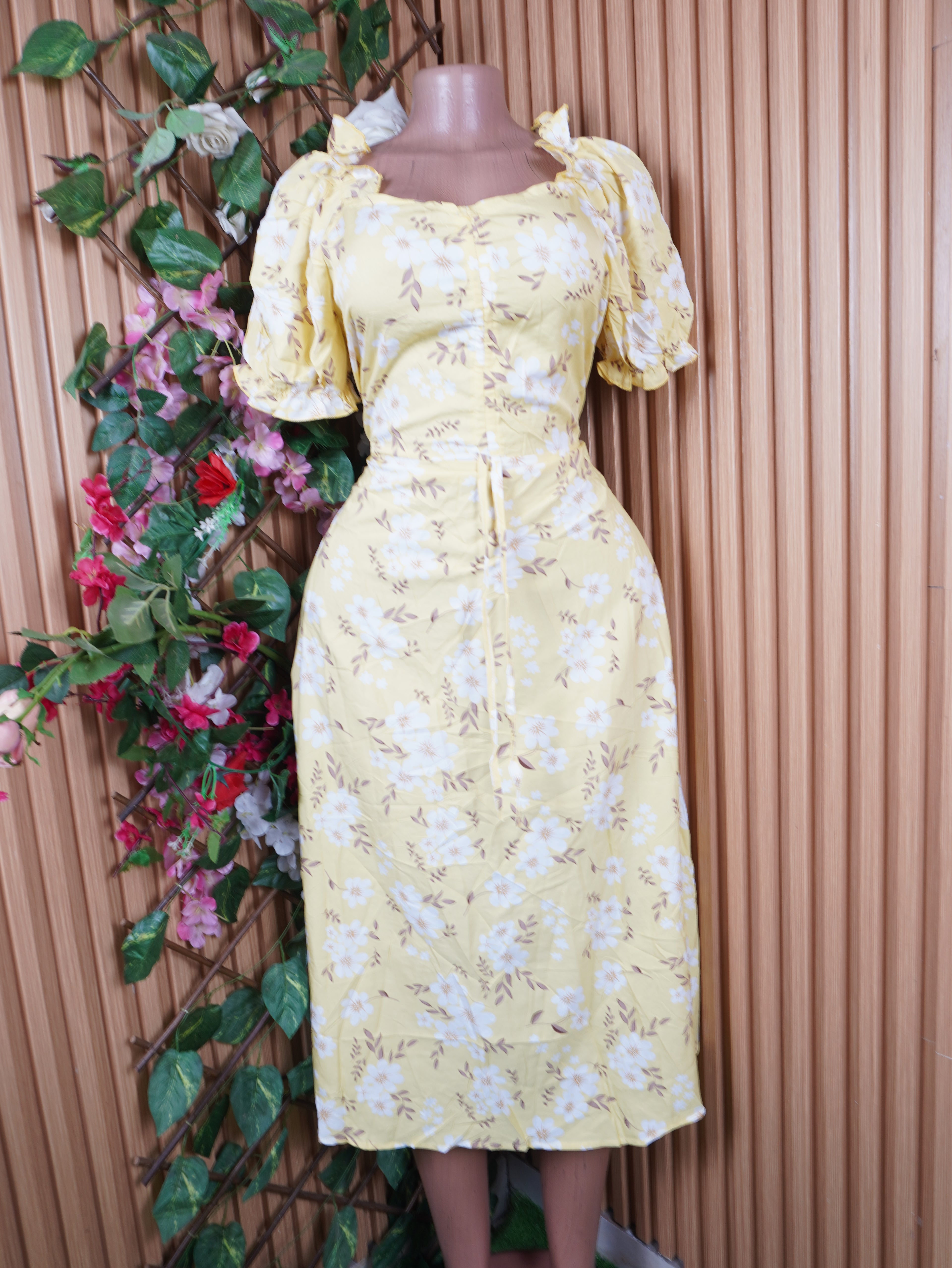Robe évasée longue manches courtes décolletée-L