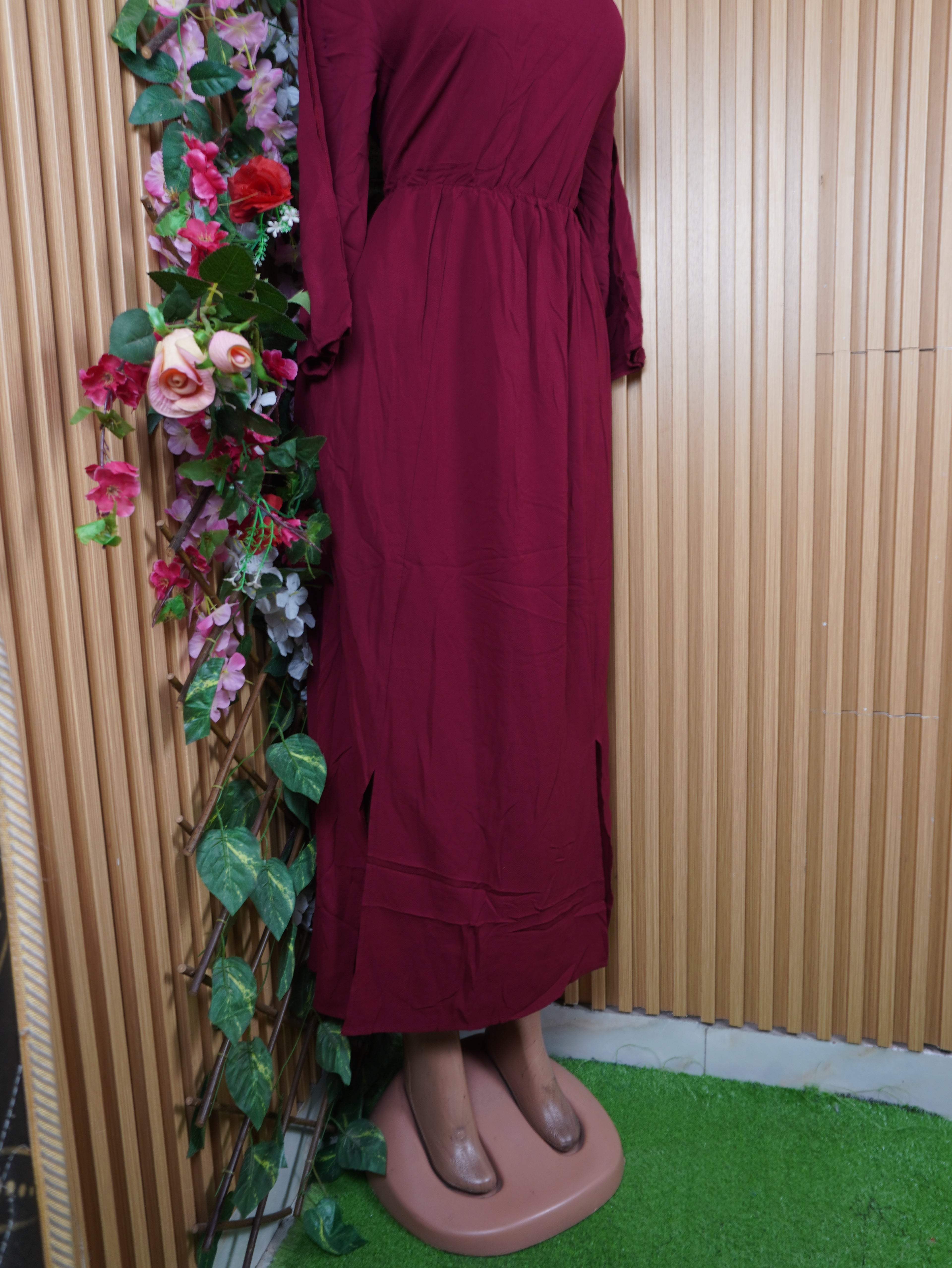 Robe évasée longue manches longues décolletée-L