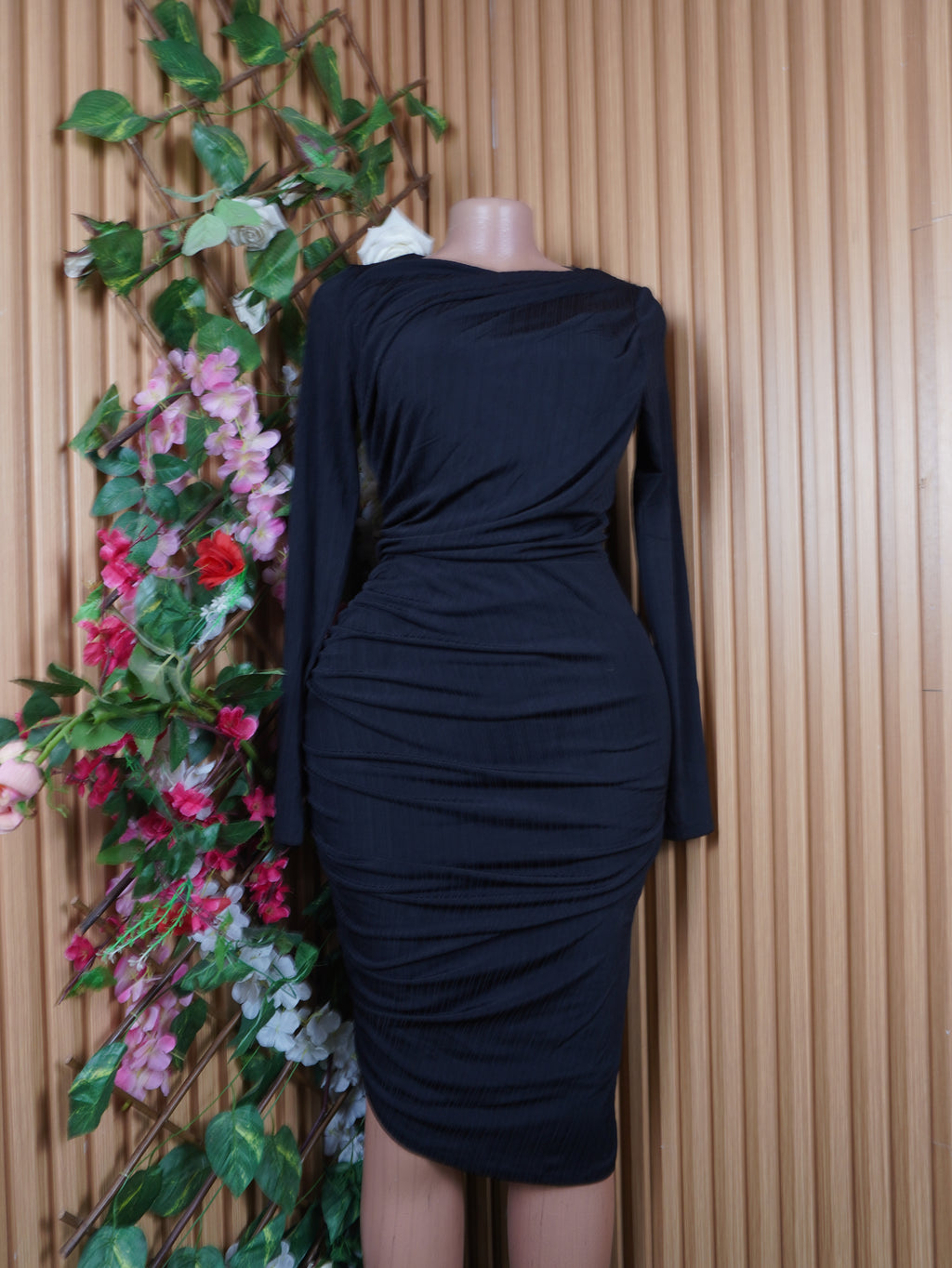 Robe moulante slim manches longues décolletée-S