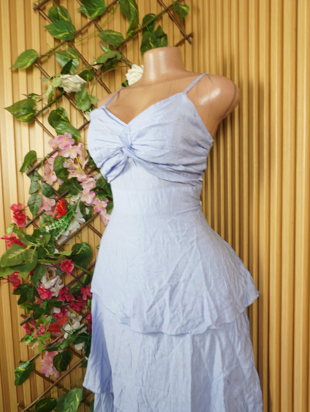 Robe évasée longue à fines bretelles-S