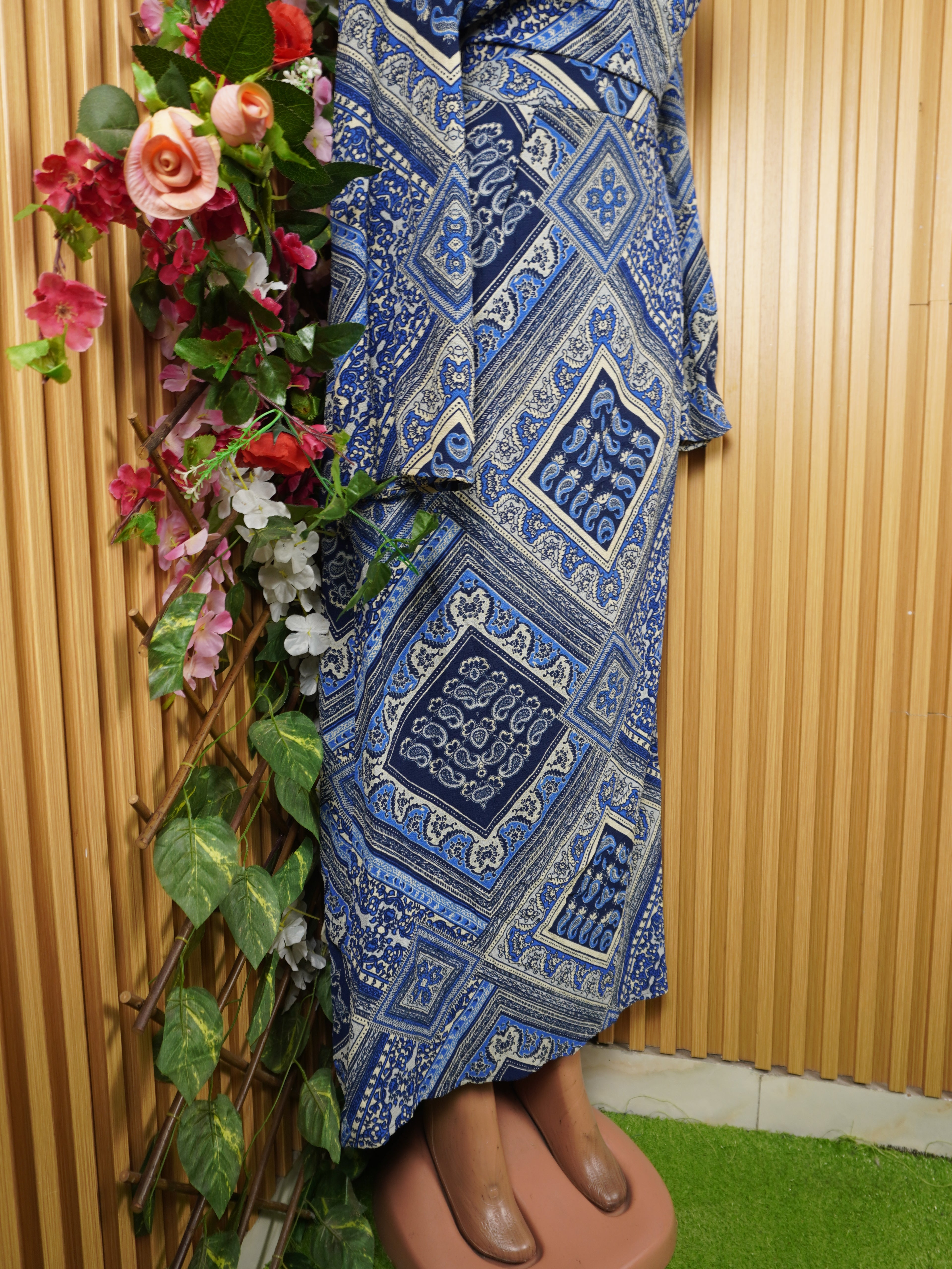 Robe évasée manches longues motif formes géographique-S