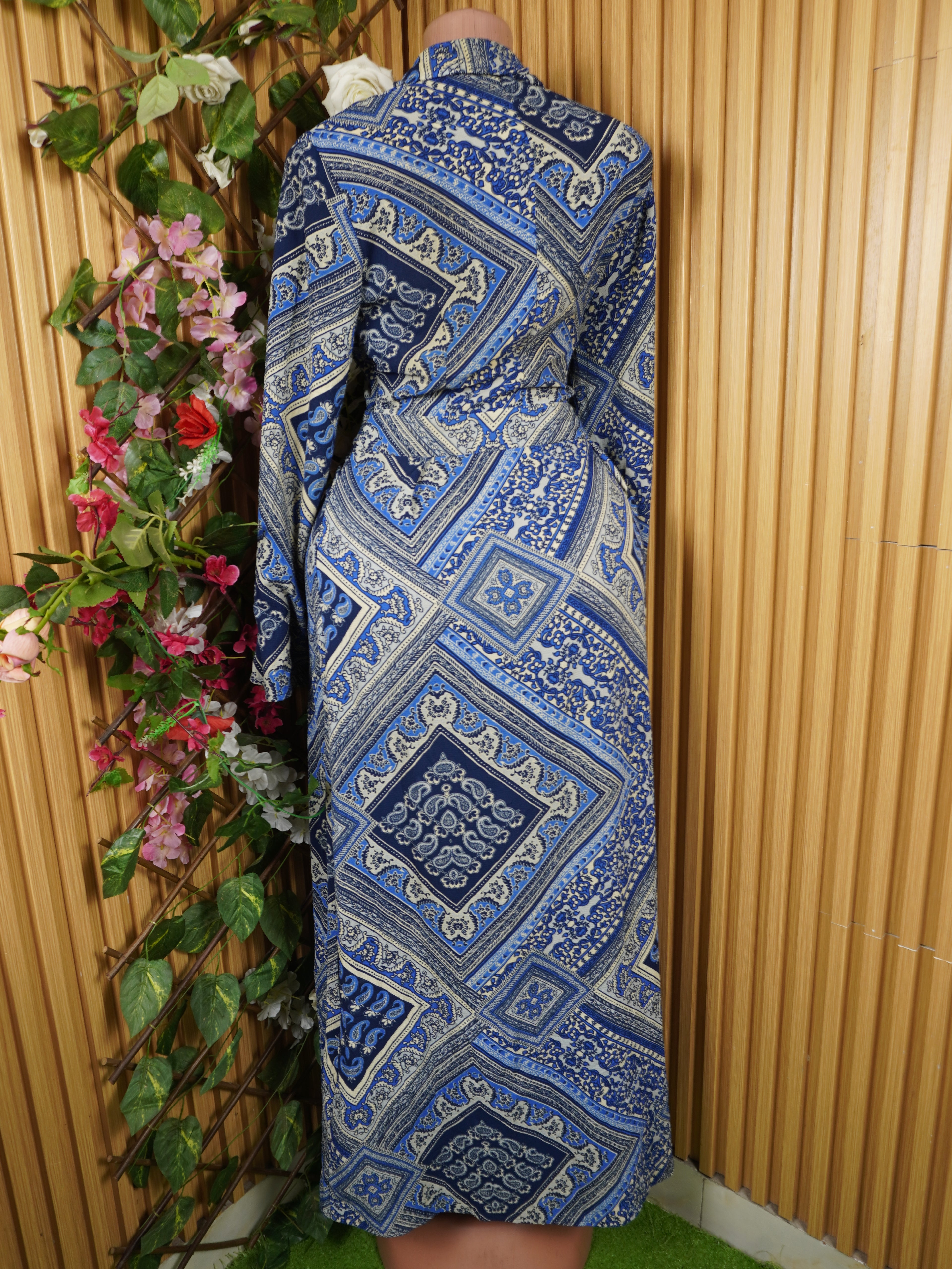 Robe évasée manches longues motif formes géographique-S