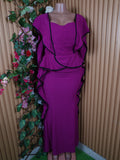 Robe moulante stylée sans manches décolletée-M