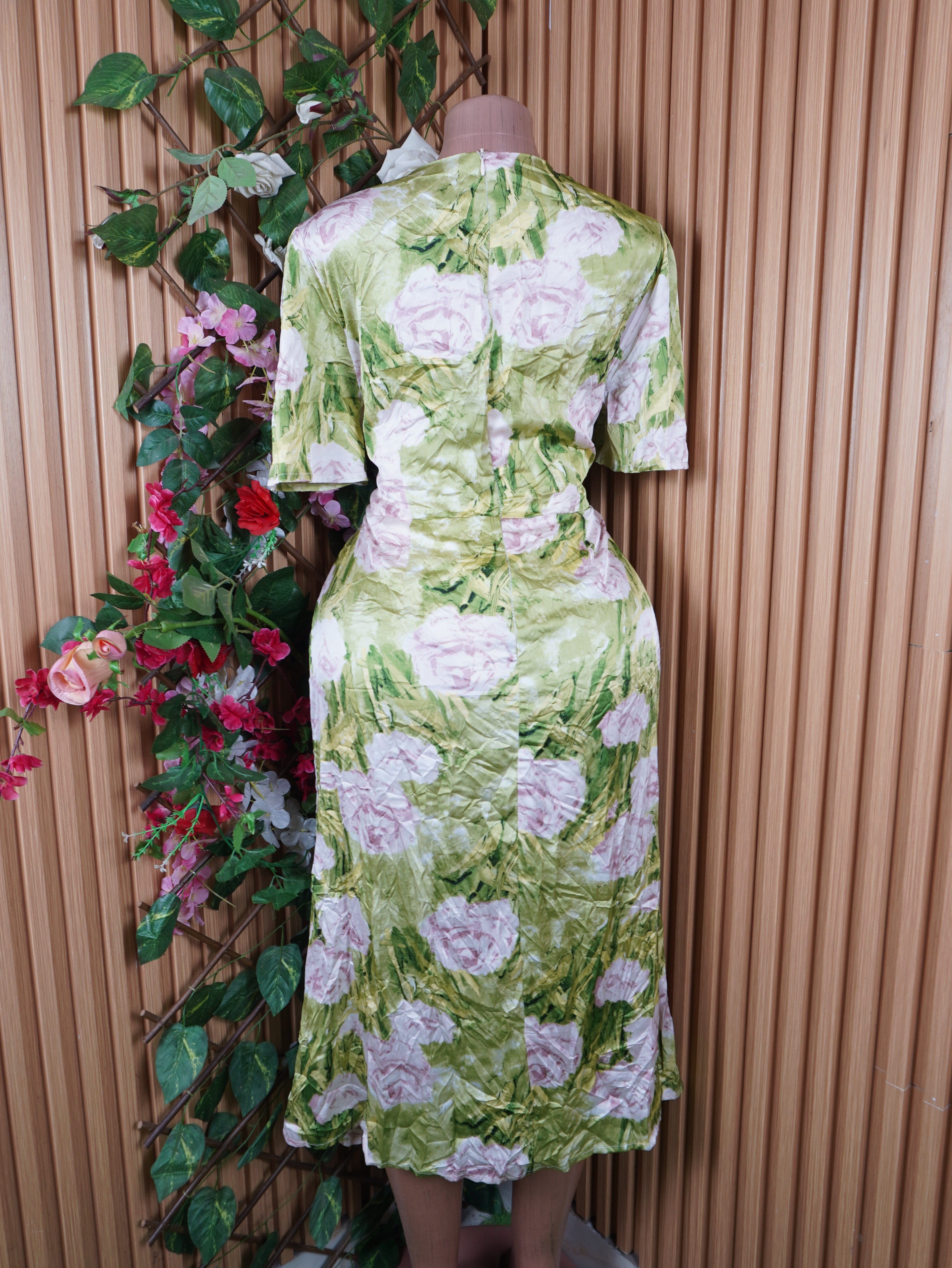 Robe évasée manches courtes décolletée avec fente-4XL
