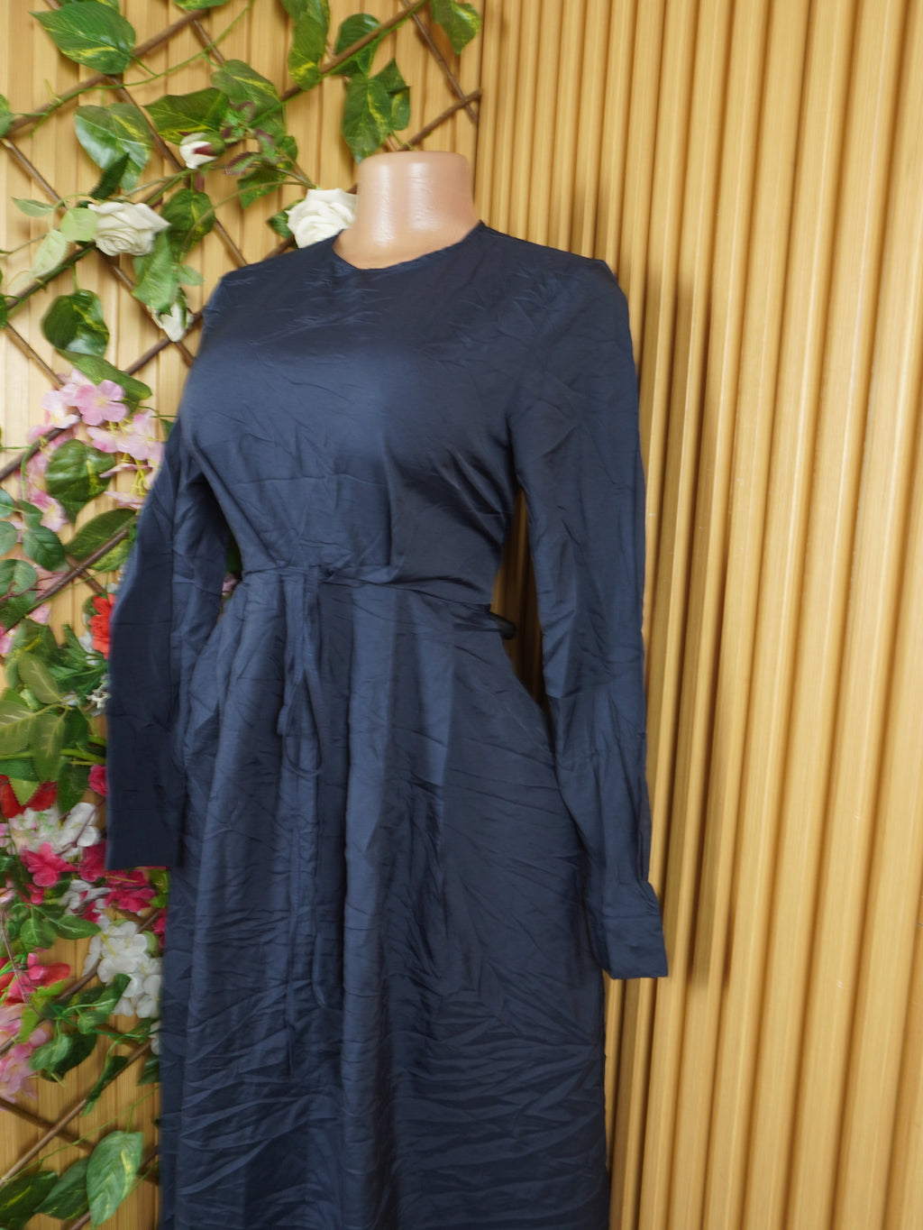 Robe évasée longue manches longues ceinttrée-S