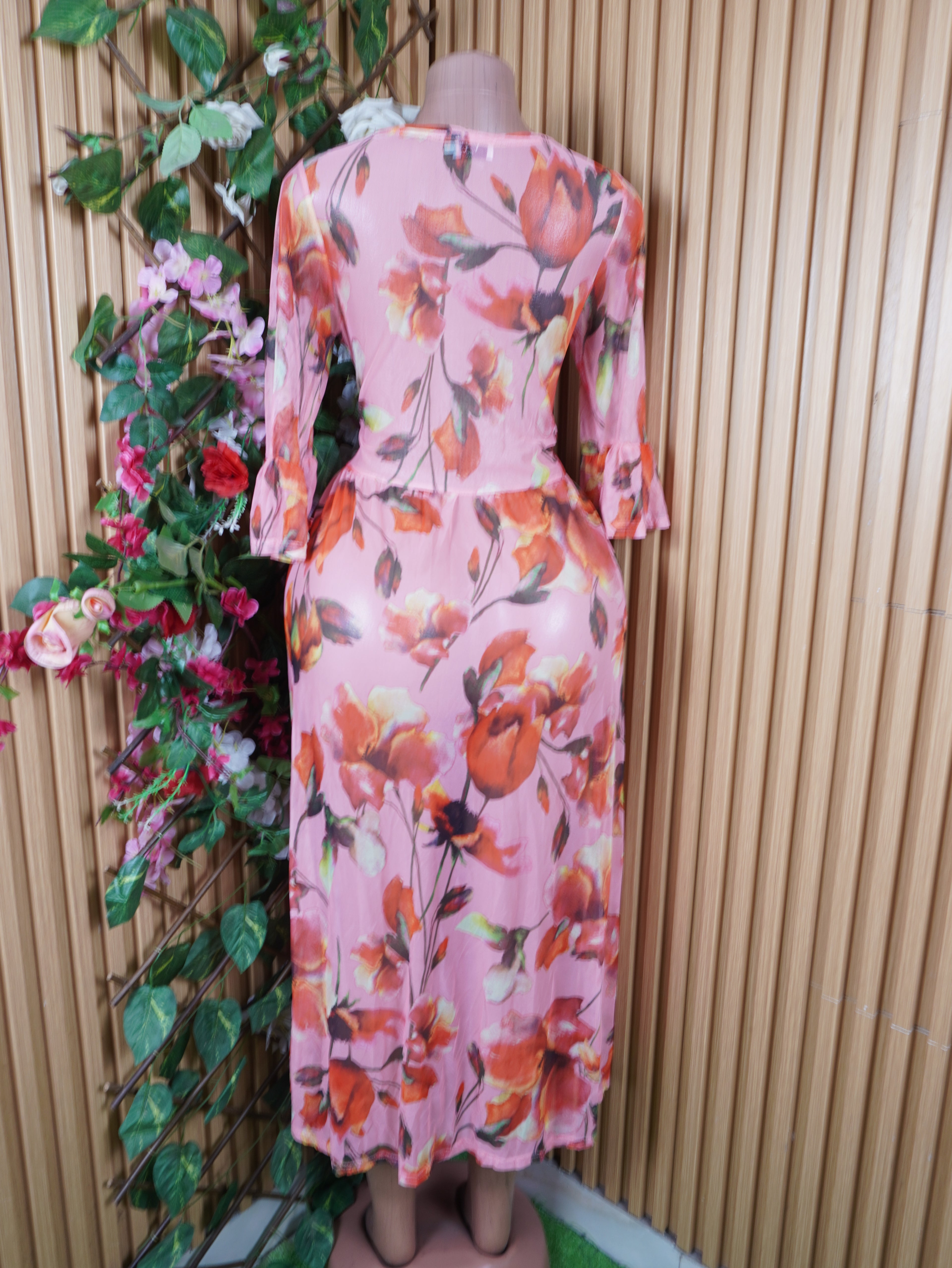 Robe evasée manches 3/4 imprimée fleurie décolletée-S