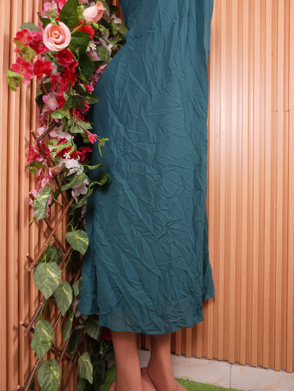 Robe évasée longue sans manches col rond dénudée-L