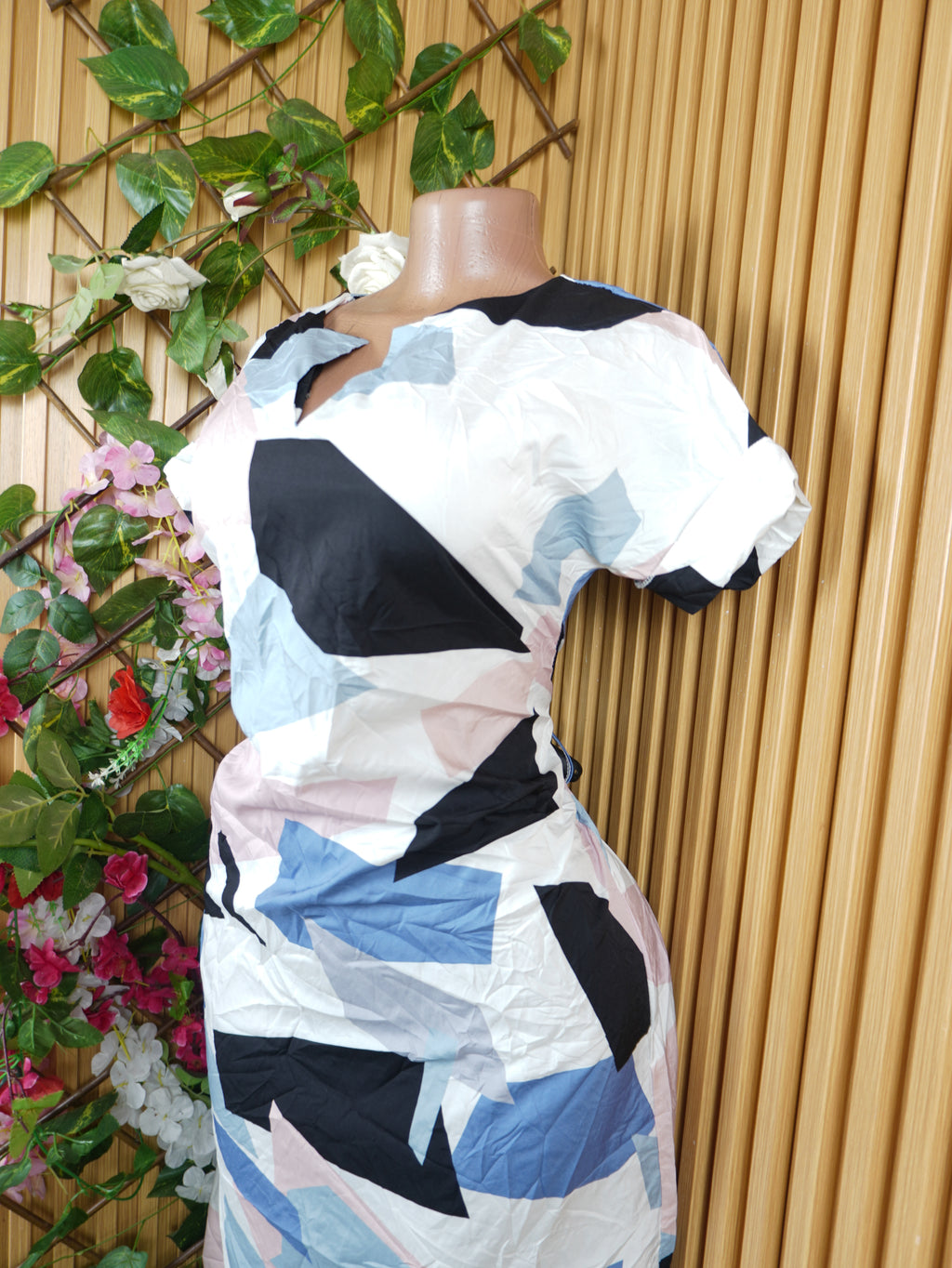 Robe évasée manches courtes imprimée fleurie-M