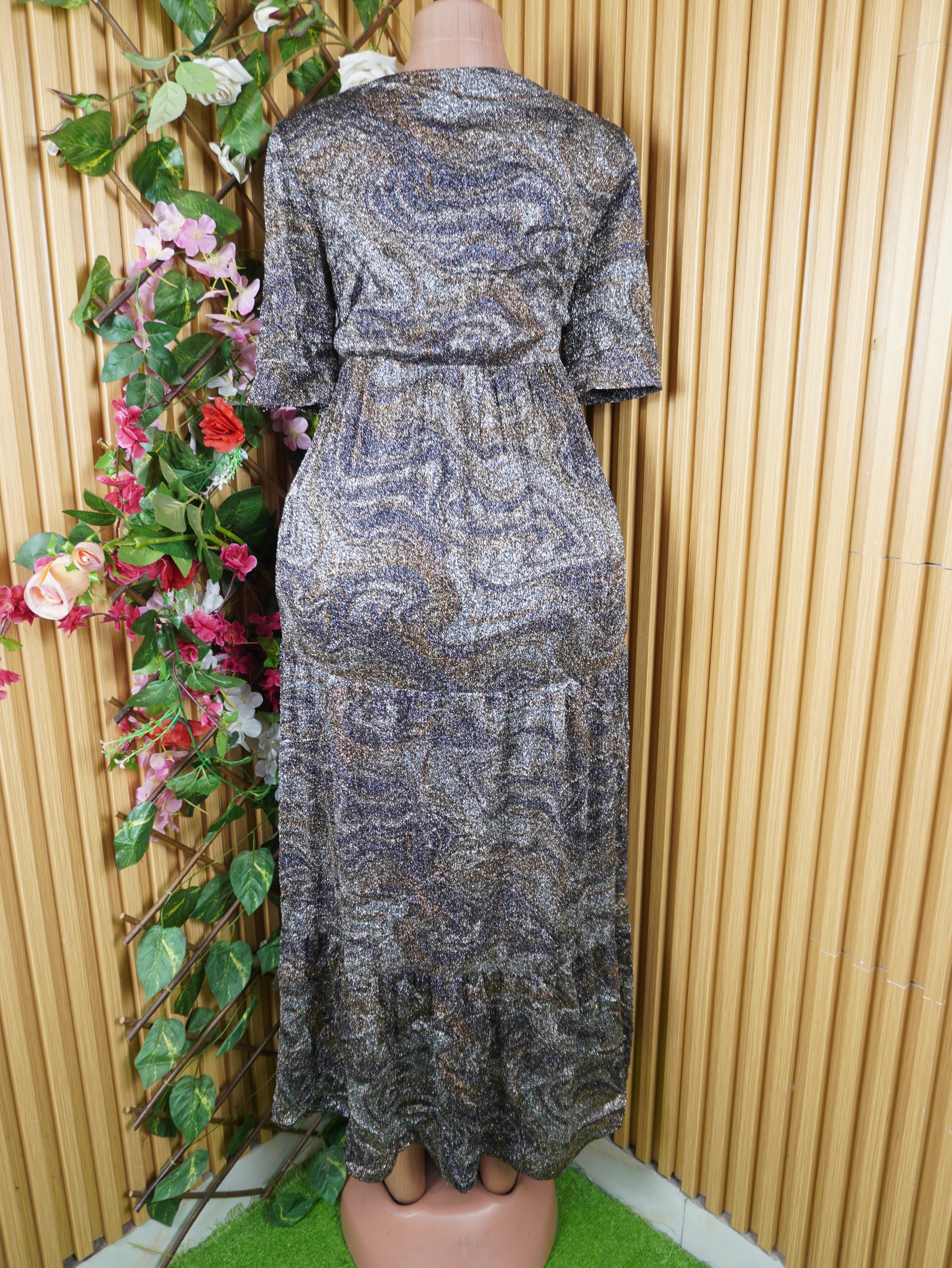 Robe évasée longue manches courtes décolletée-L