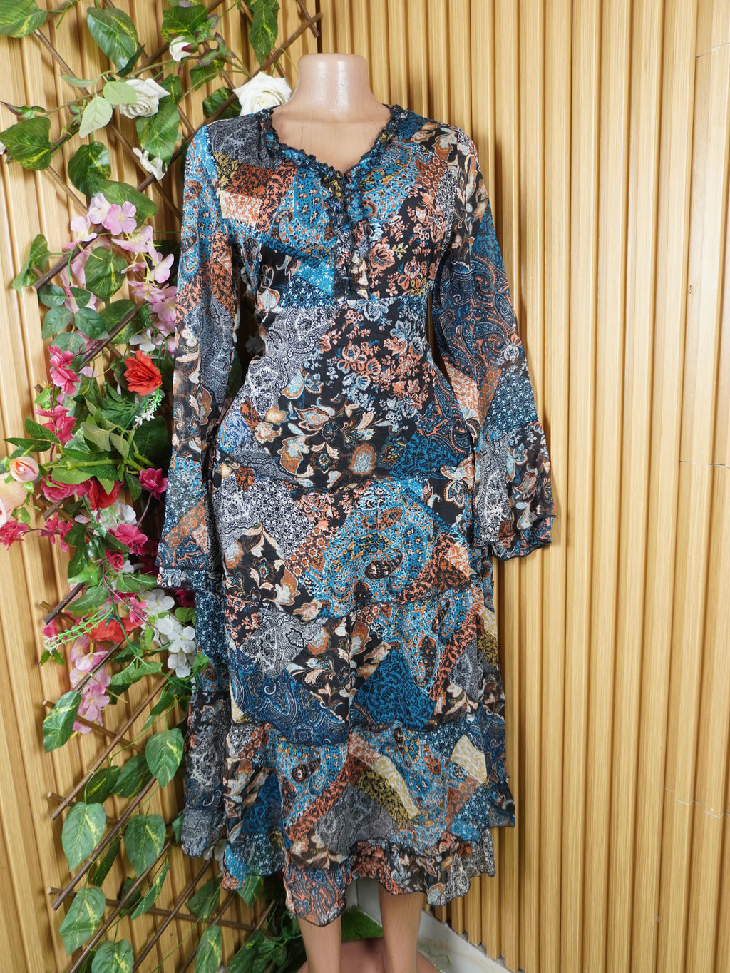Robe évasée longue manches longues imprimée fleurie-L