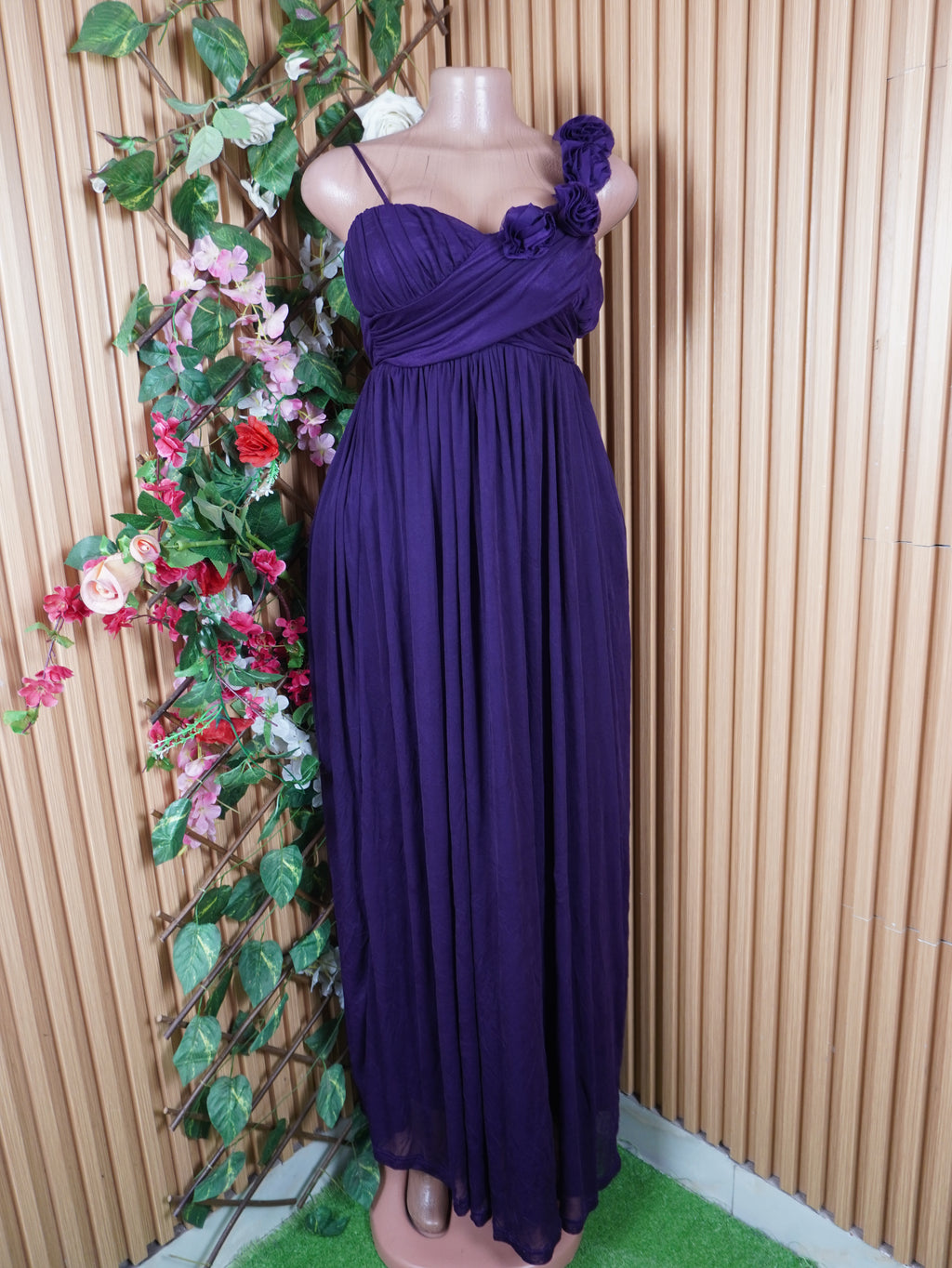 Robe evasée longue sans manches à fines bretelles-S
