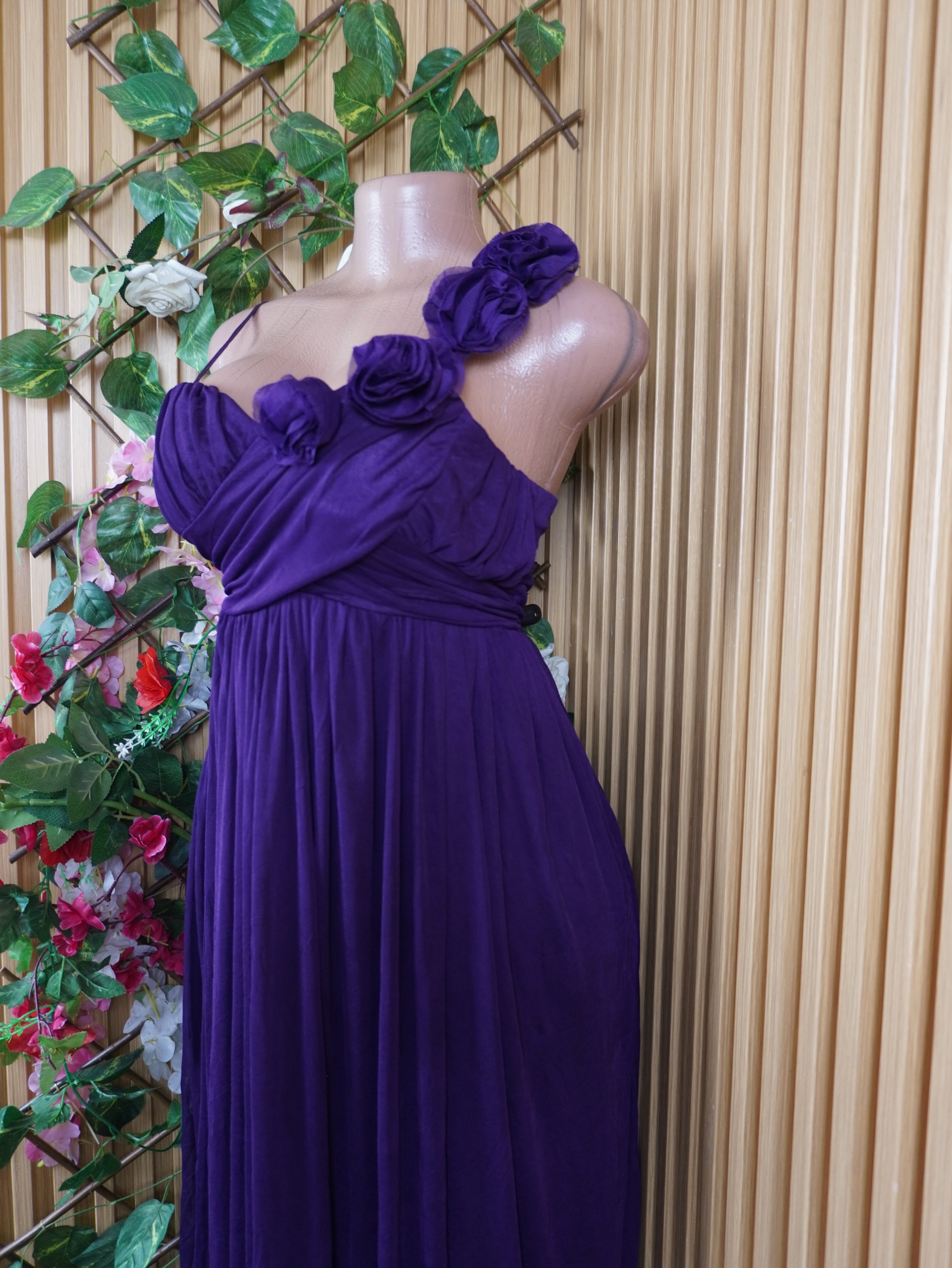 Robe evasée longue sans manches à fines bretelles-S