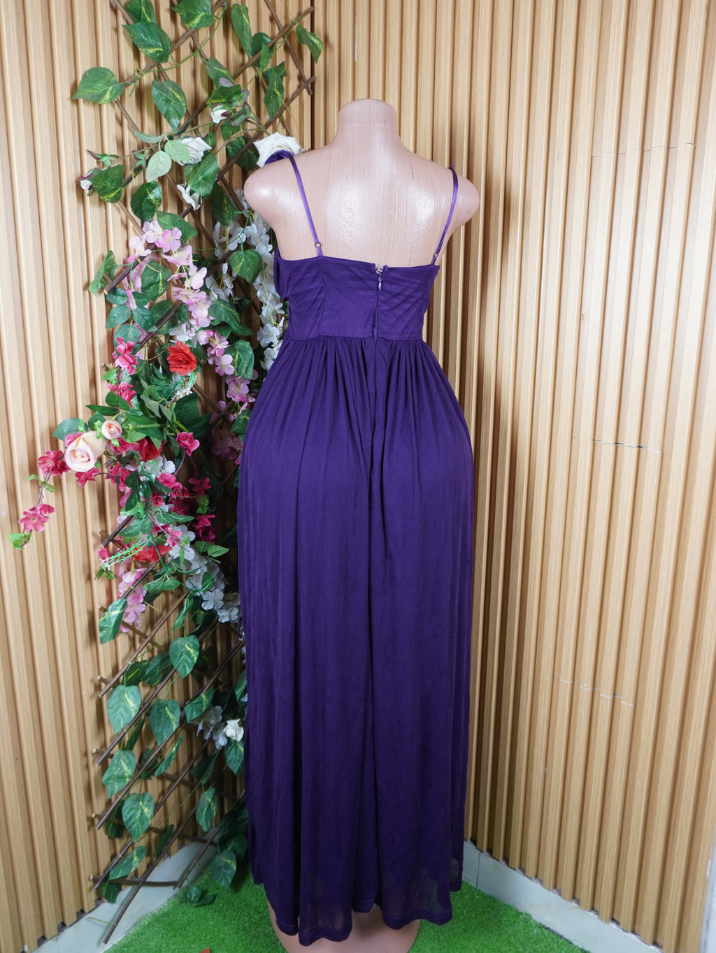 Robe evasée longue sans manches à fines bretelles-S