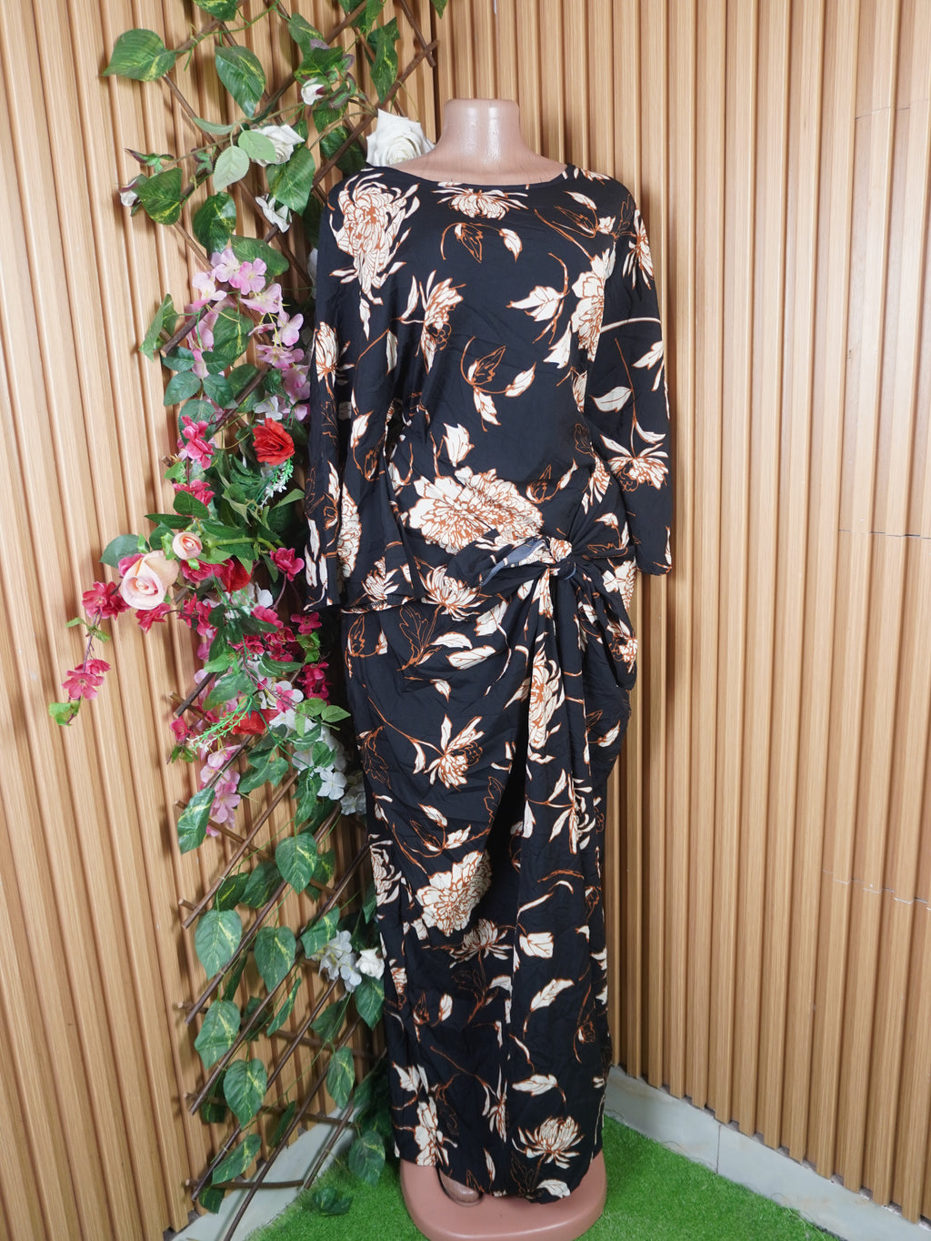 Robe évasée longue manches longues imprimée fleurie-L