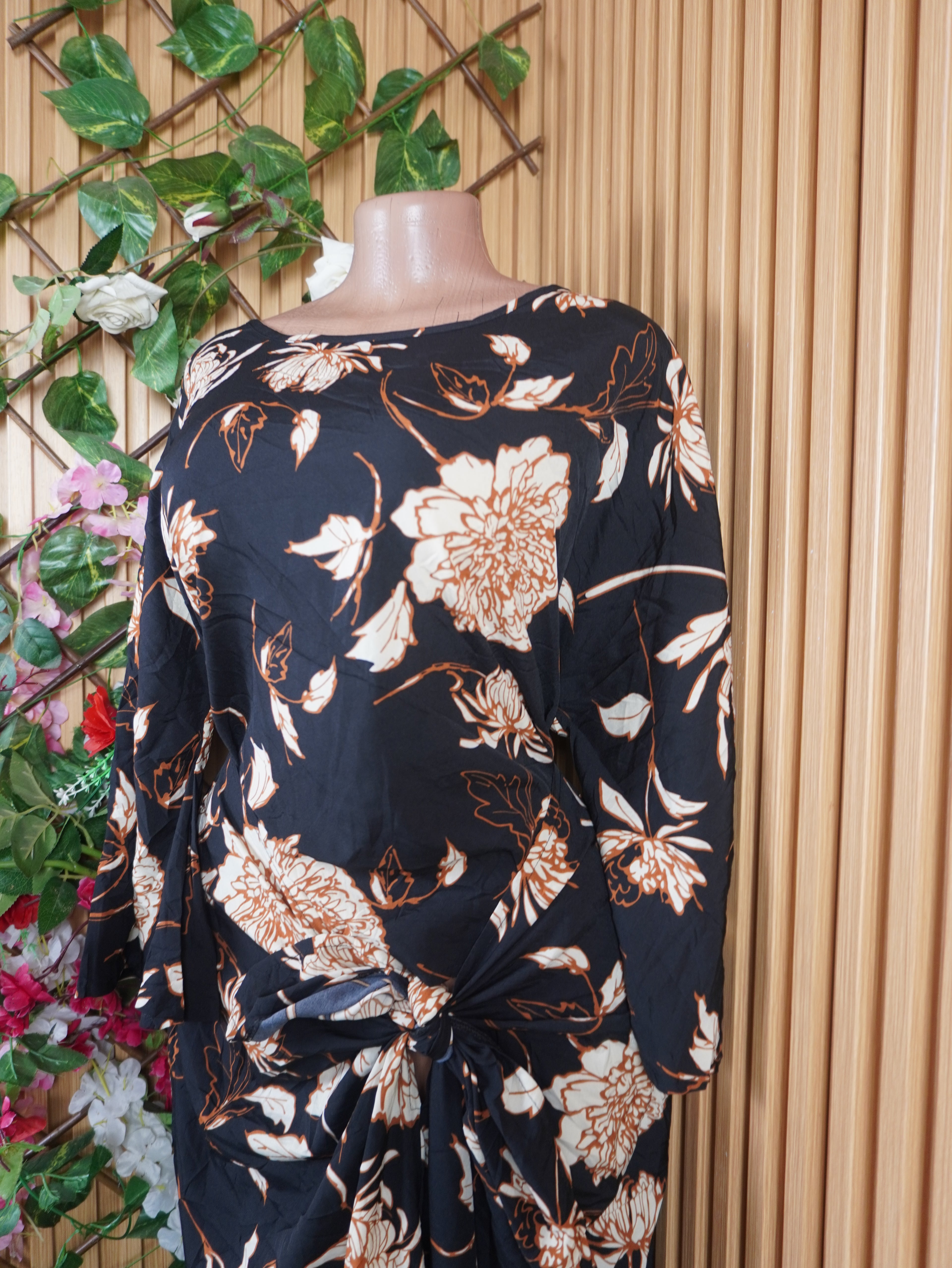 Robe évasée longue manches longues imprimée fleurie-L