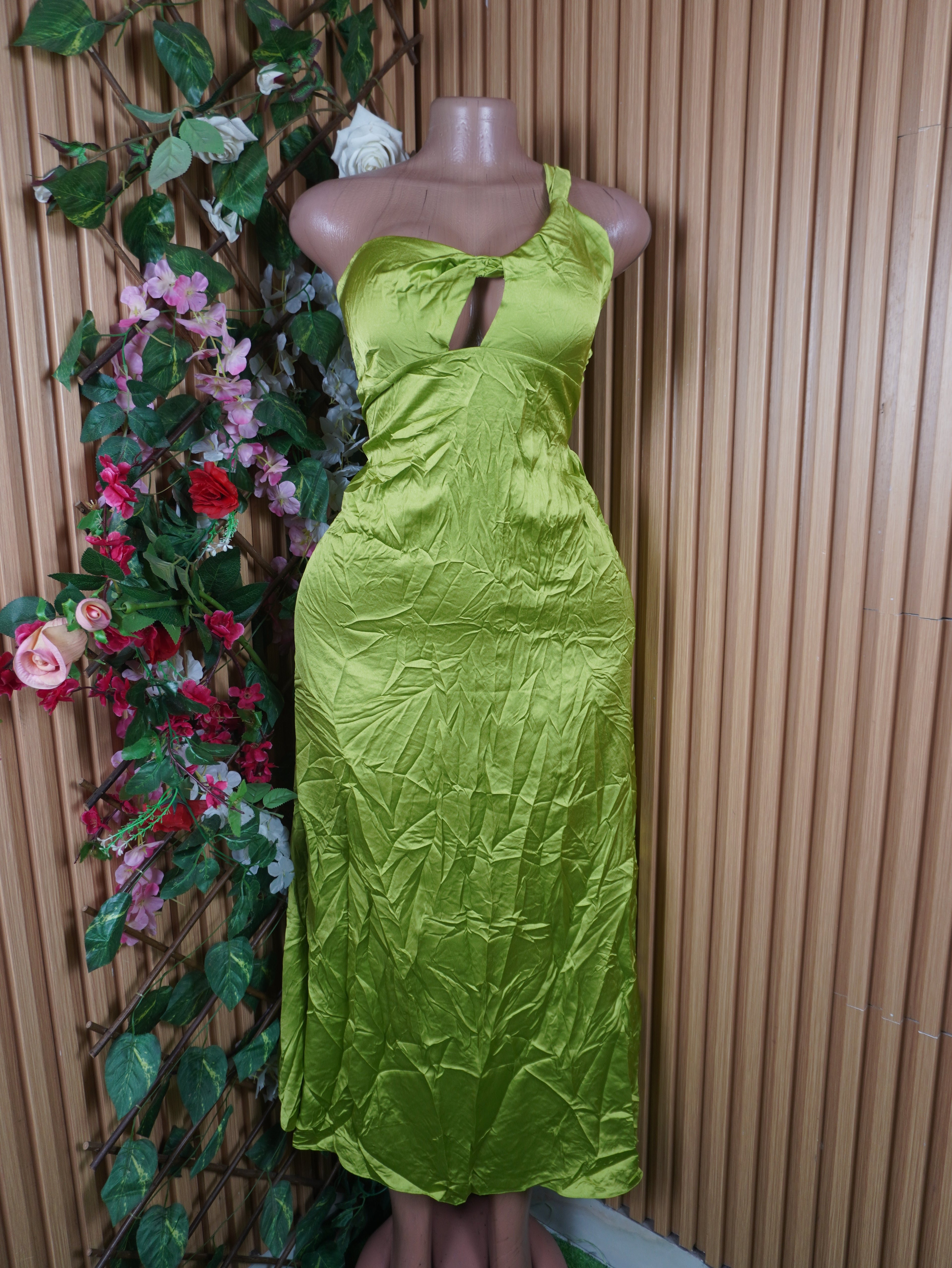 Robe évasée longue sans manches denudée-S