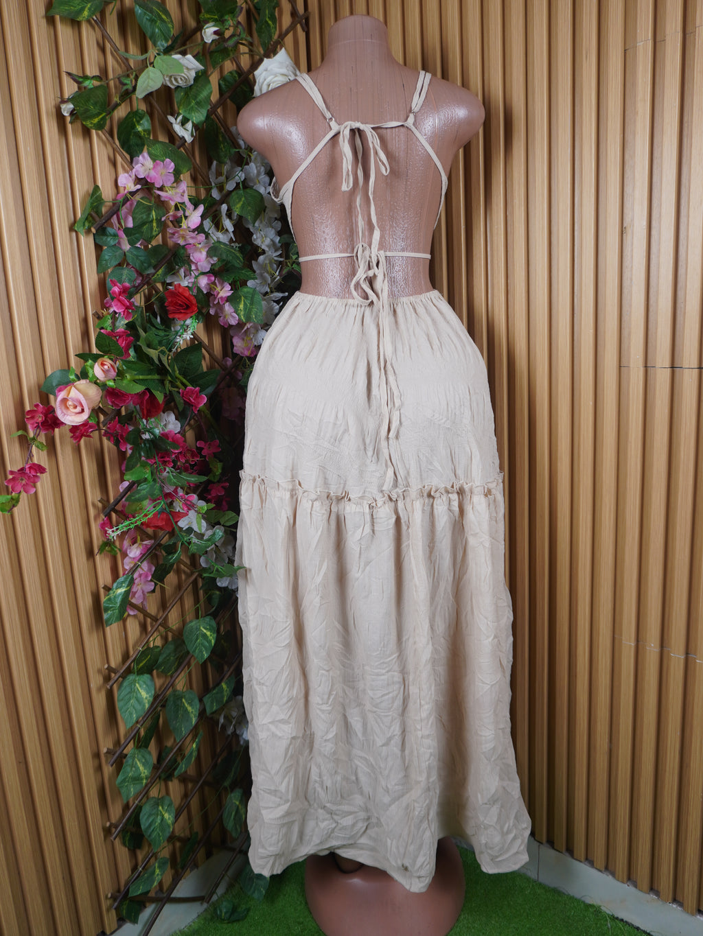 Robe évasée longue sans manches dénudée-S
