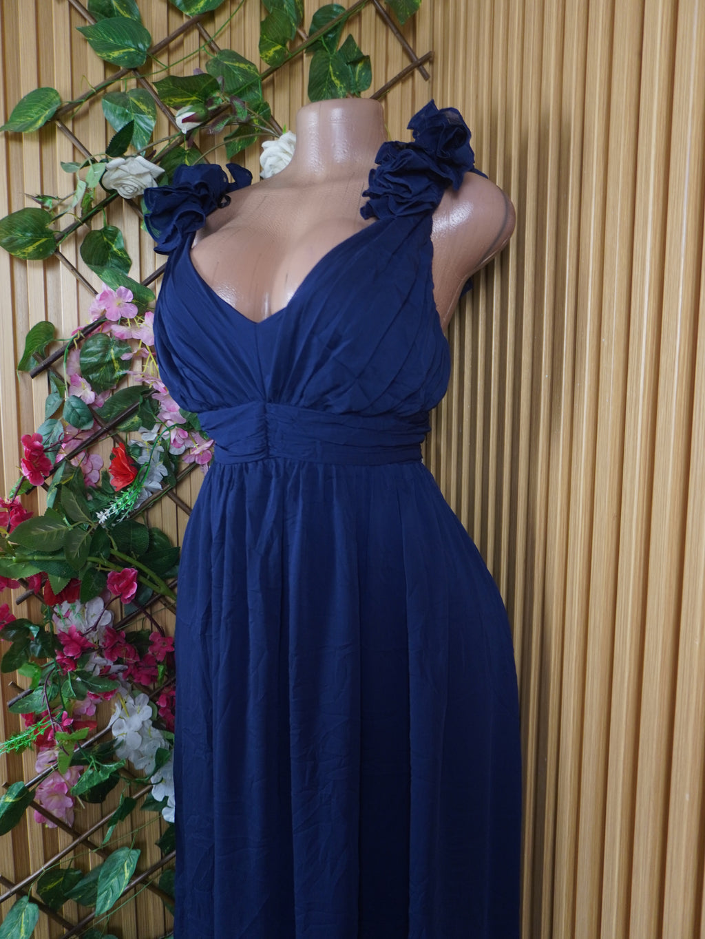 Robe évasée longue sans manches décolletée-L