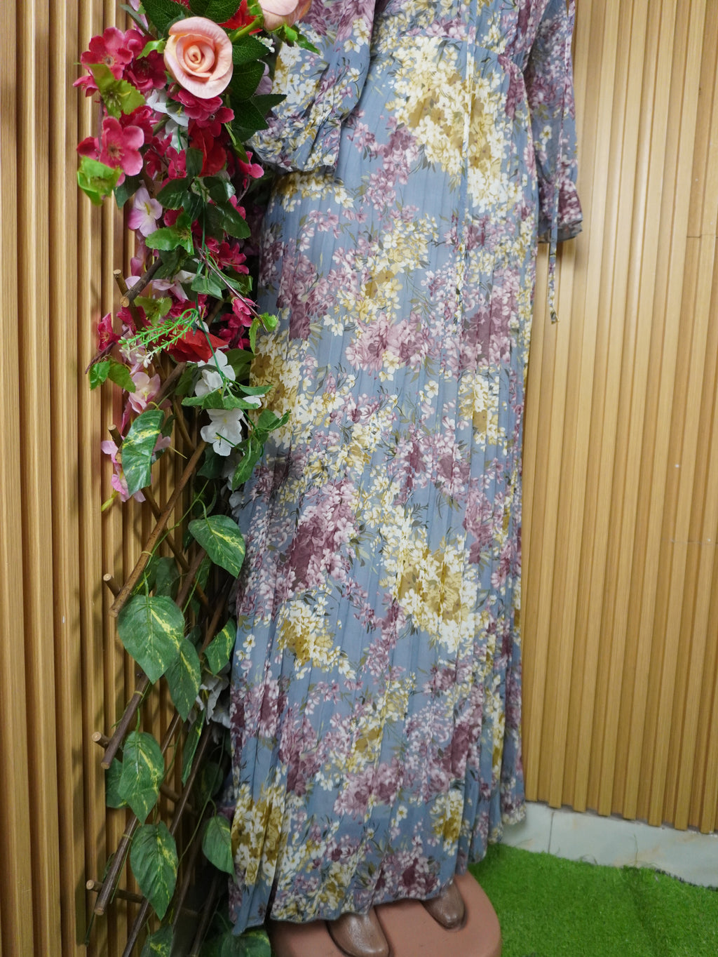Robe évasée moulante longue manches longues-M