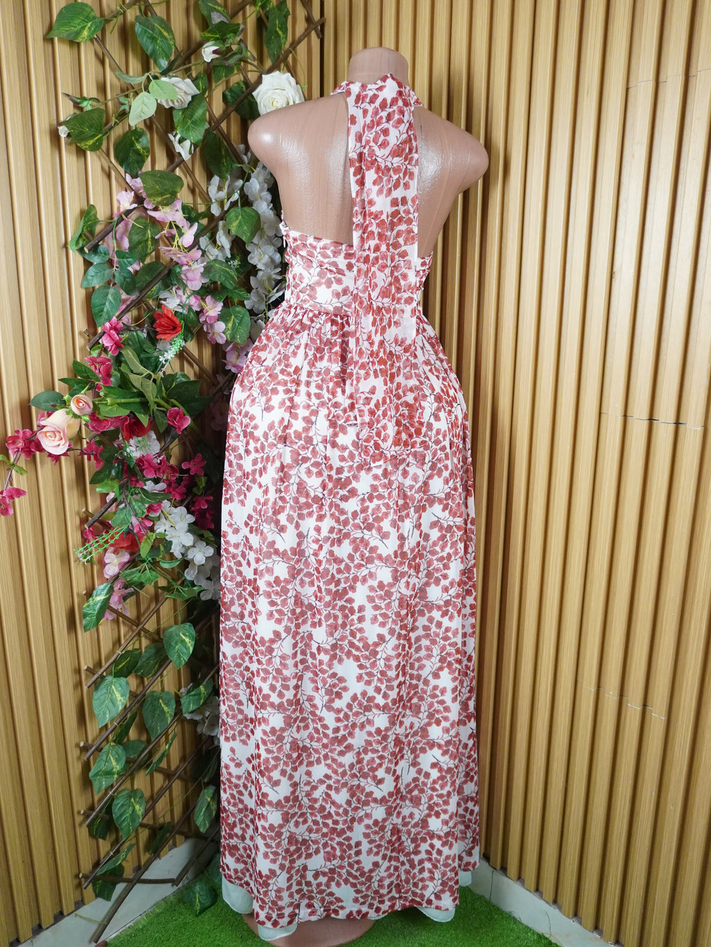 Robe évasée longue sans manches imprimée fleurie-S