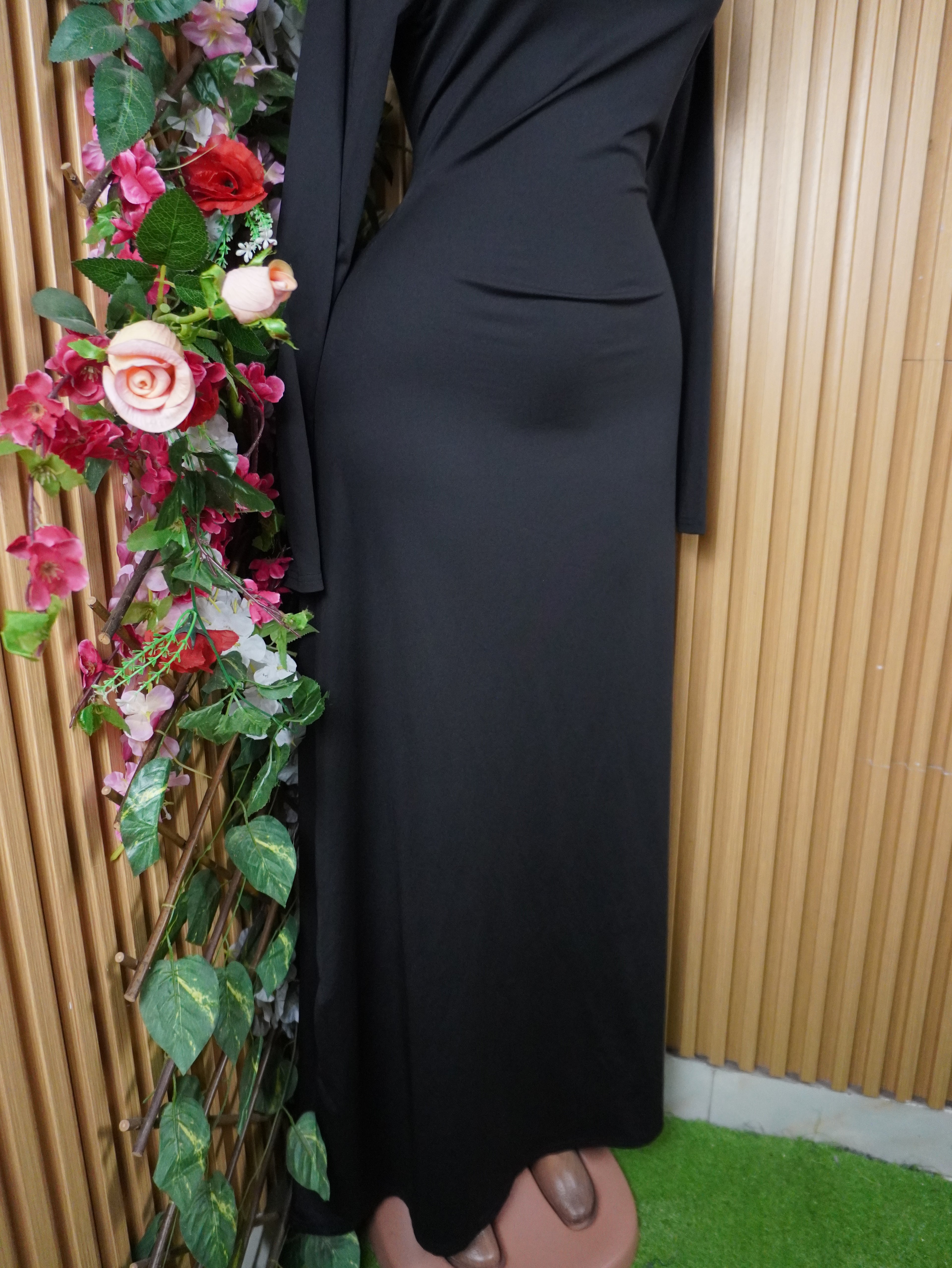 Robe evasée longue manches longues décolletée-L