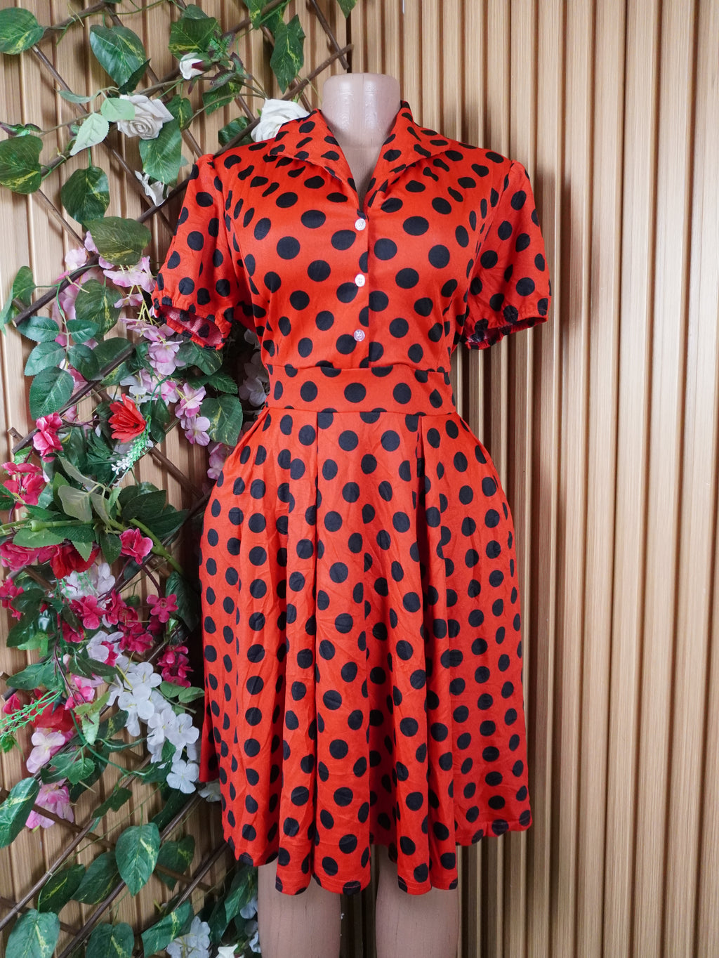 Robe évasée manches courtes plisée avec boutons-XL