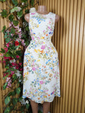Robe évasée sans manches imprimée fleurie-S