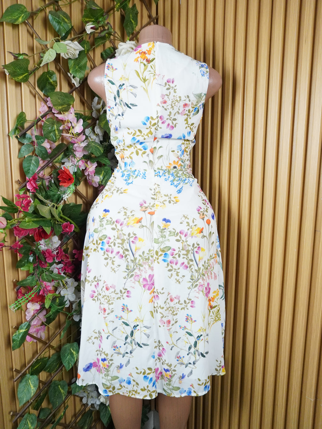 Robe évasée sans manches imprimée fleurie-S