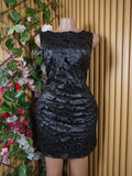 Robe moulante sans manches décolletée-L