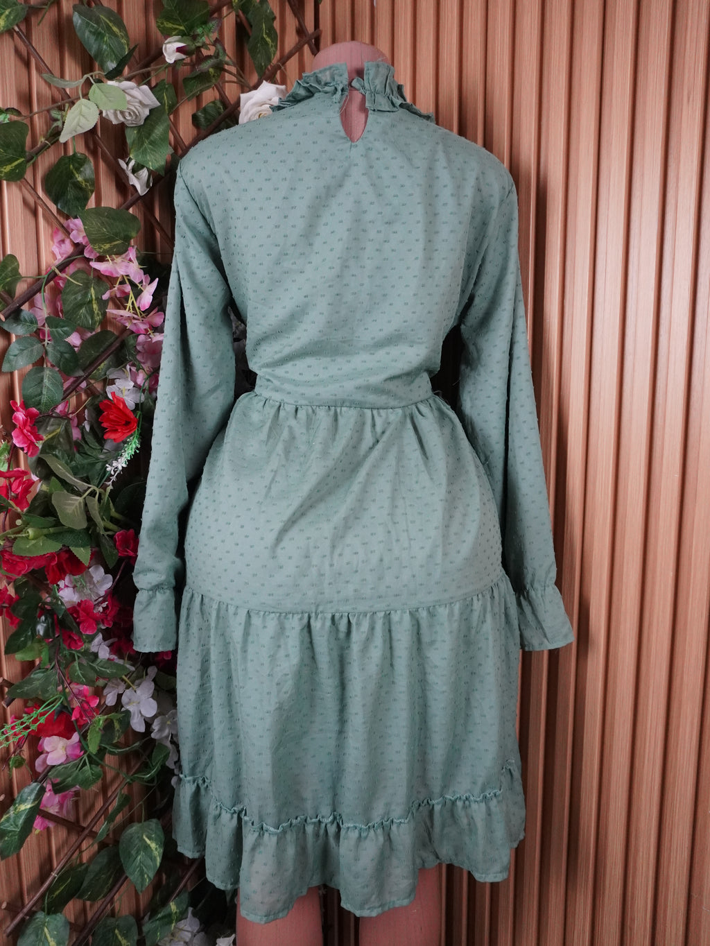 Robe évasée longue manches longues décollétée-L