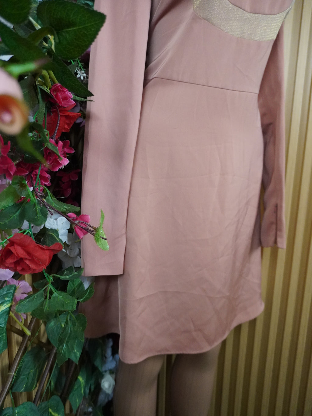 Robe évasée  manches longues drapée-M